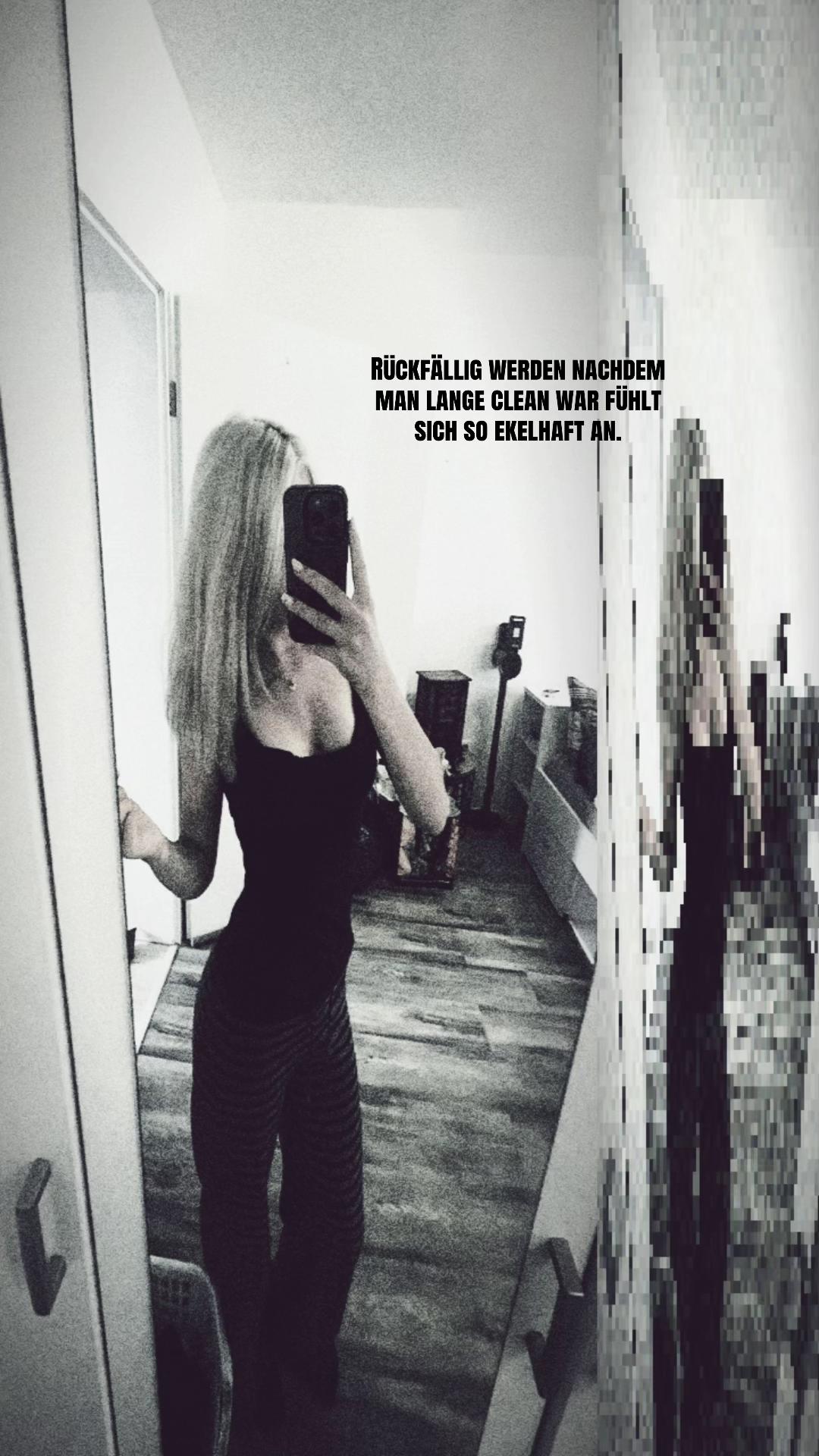 @🪩