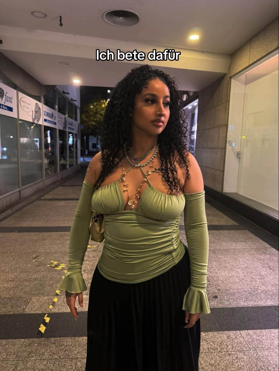@ICY NIA