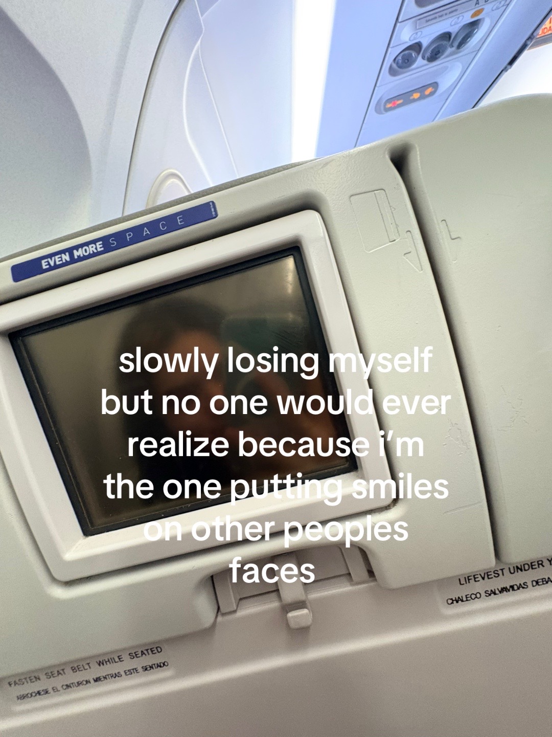 @𝒥ꨄ︎
