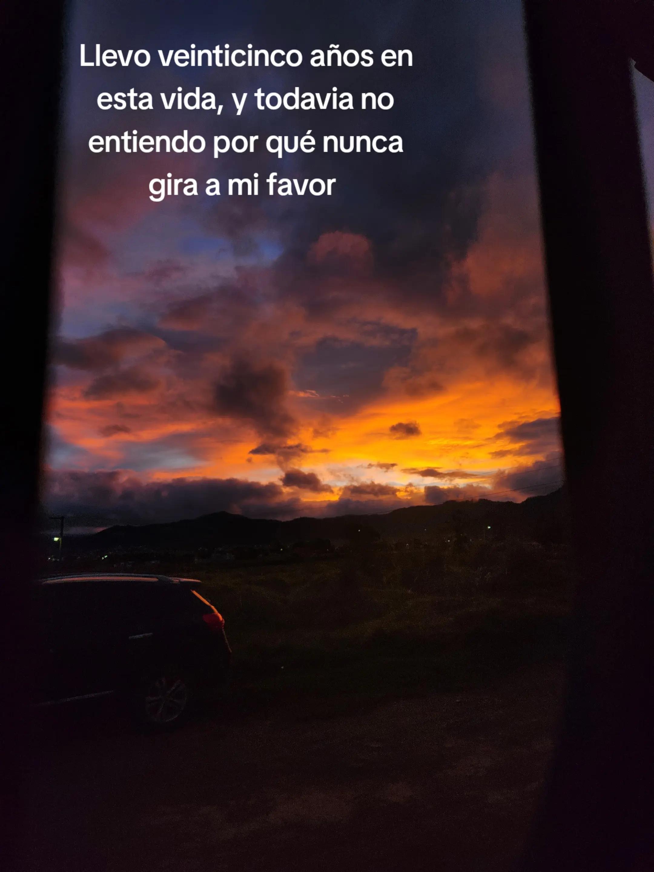 @Emma López シ
