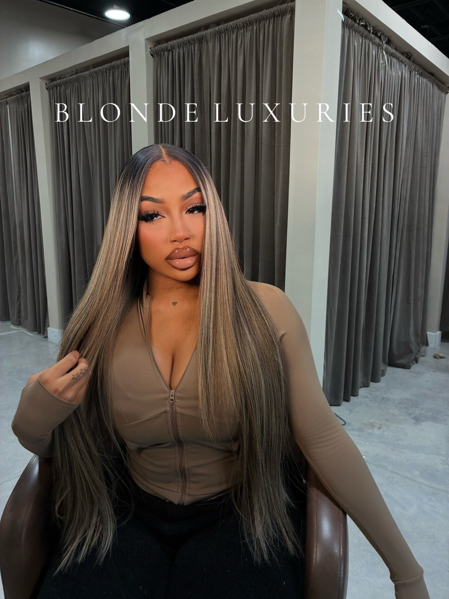 @Blonde Luxuries&trade;