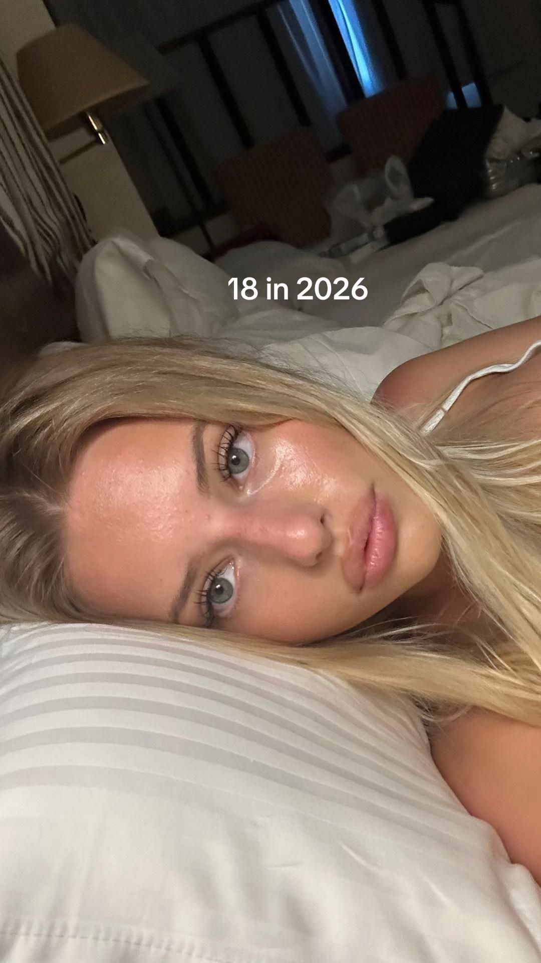 @karolina