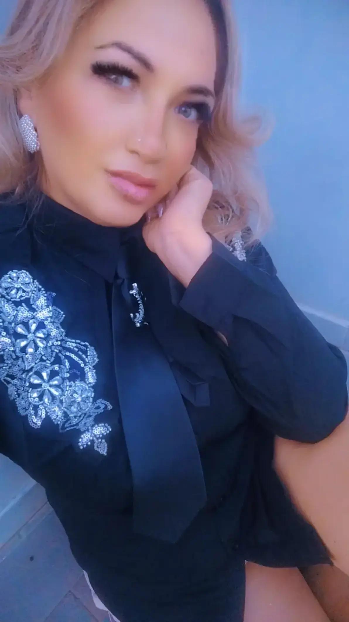 @Titty