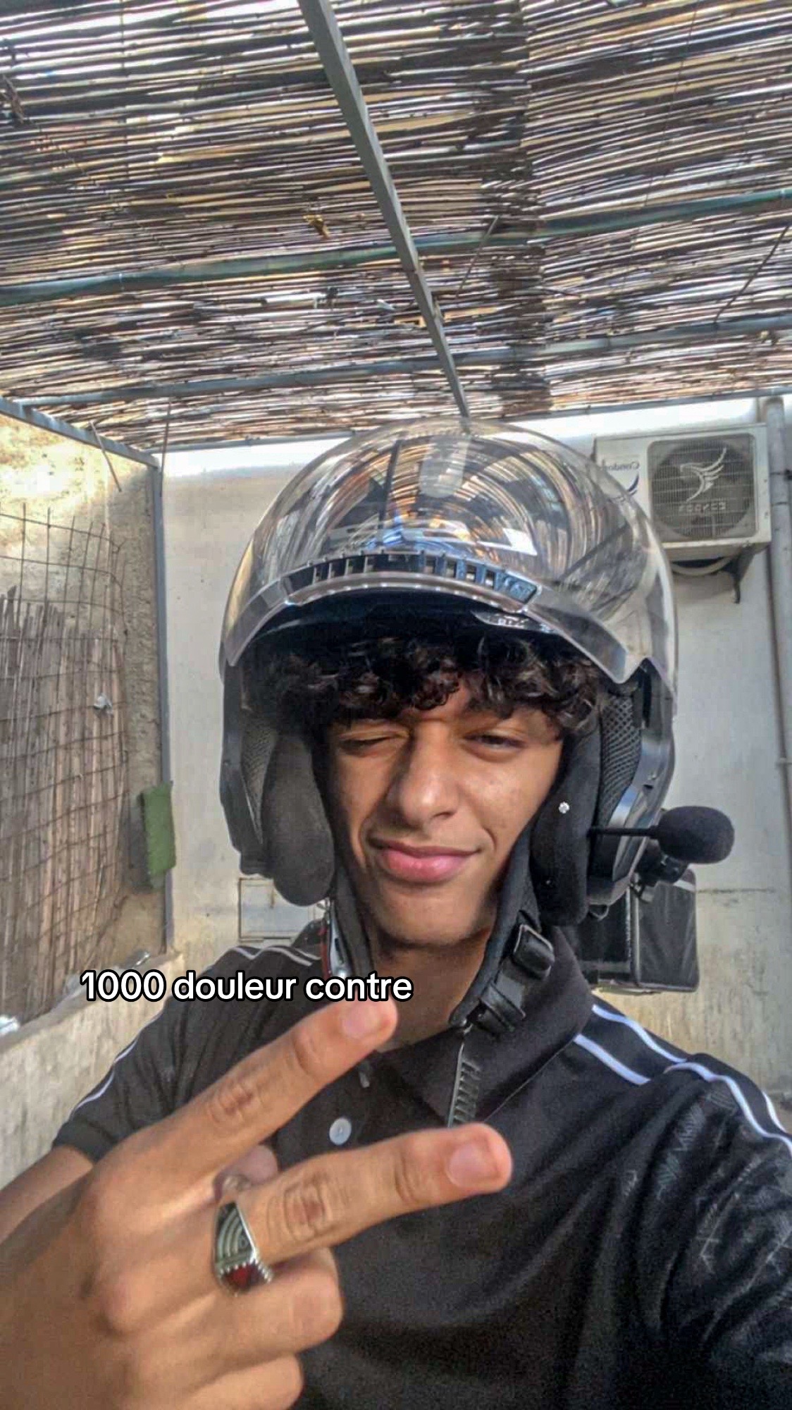 @🤠