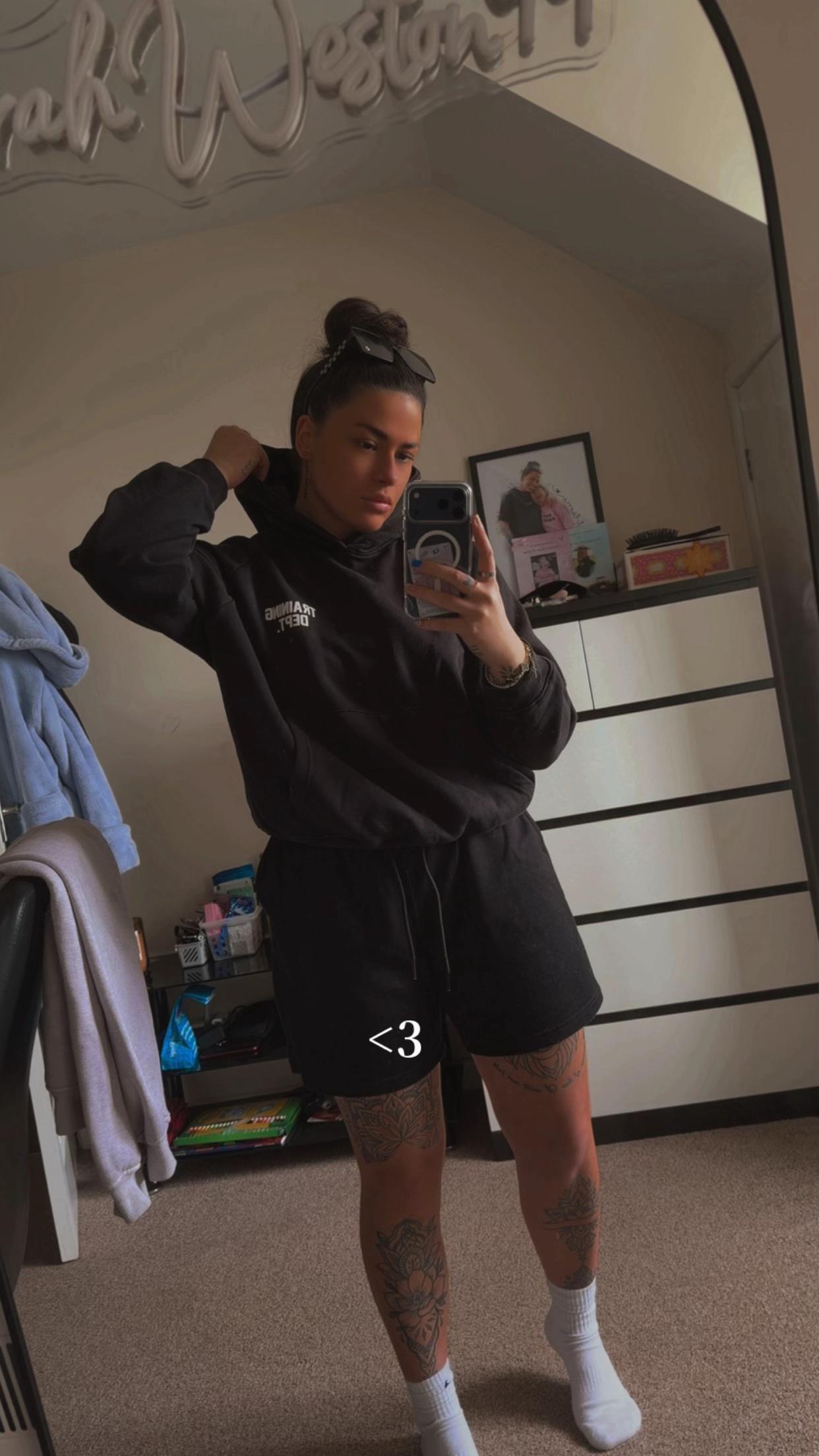 @SarahWeston