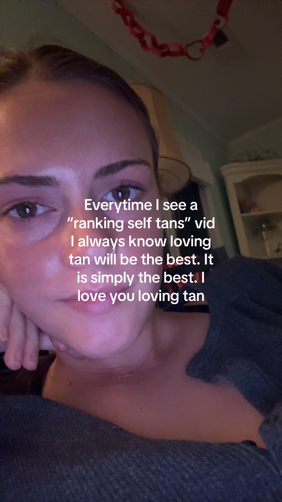 @🧍🏼&zwj;♀️