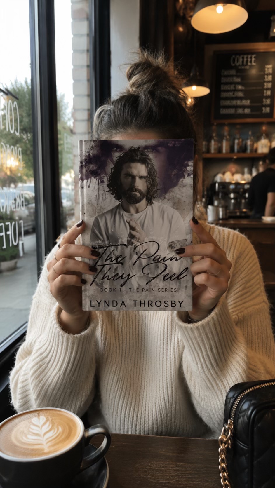@Lynda_Throsby_Author