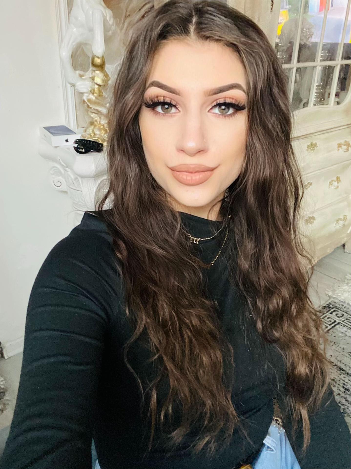 @𝓢𝓸𝓹𝓱𝓲𝓮𝓮🖤
