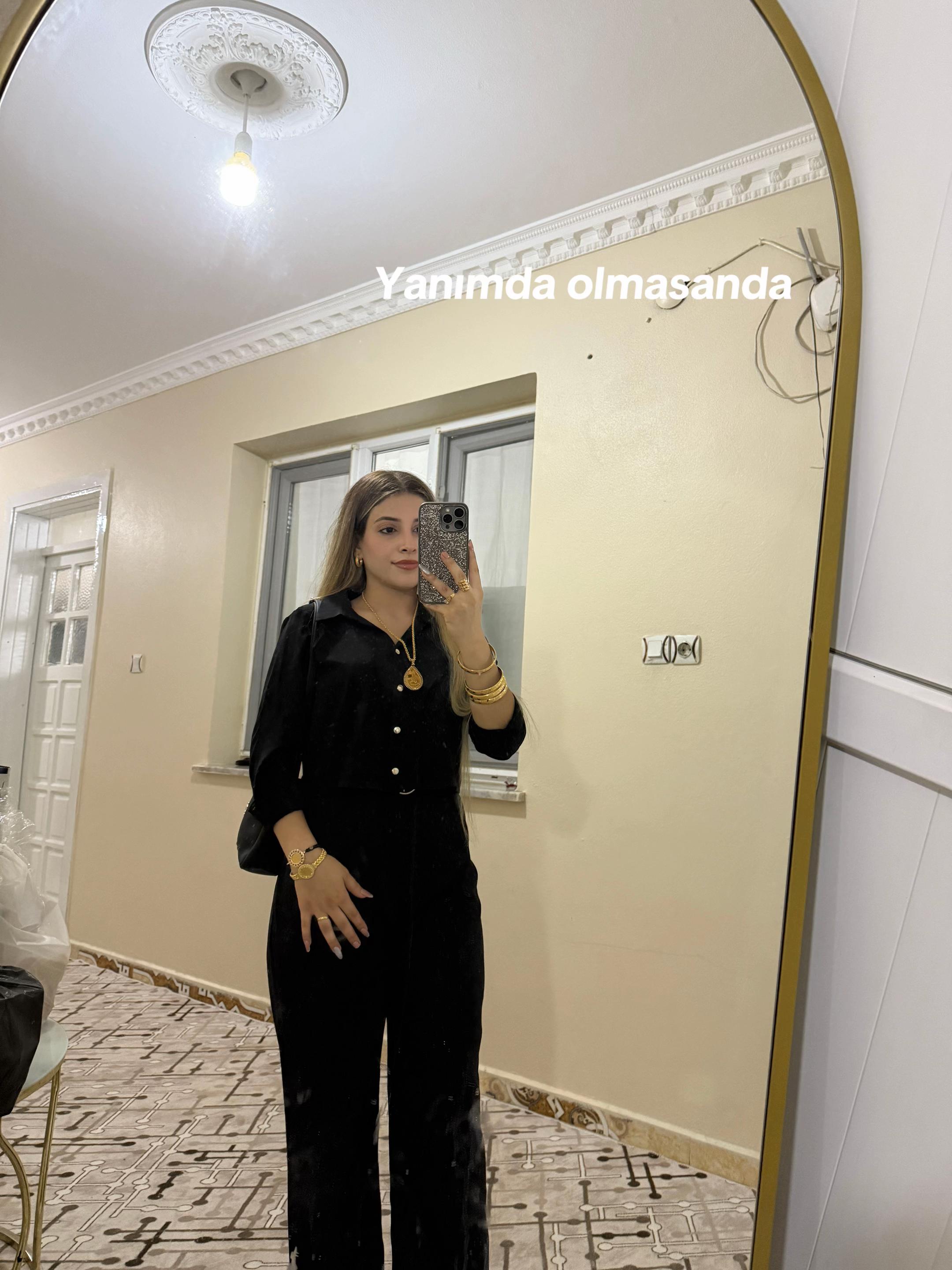 @nur.özpınar