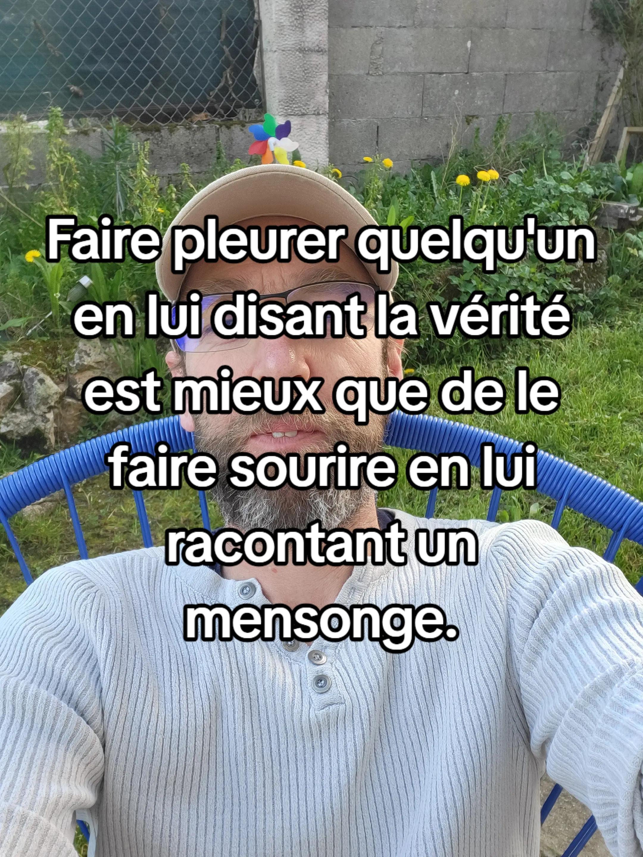 @un homme debout
