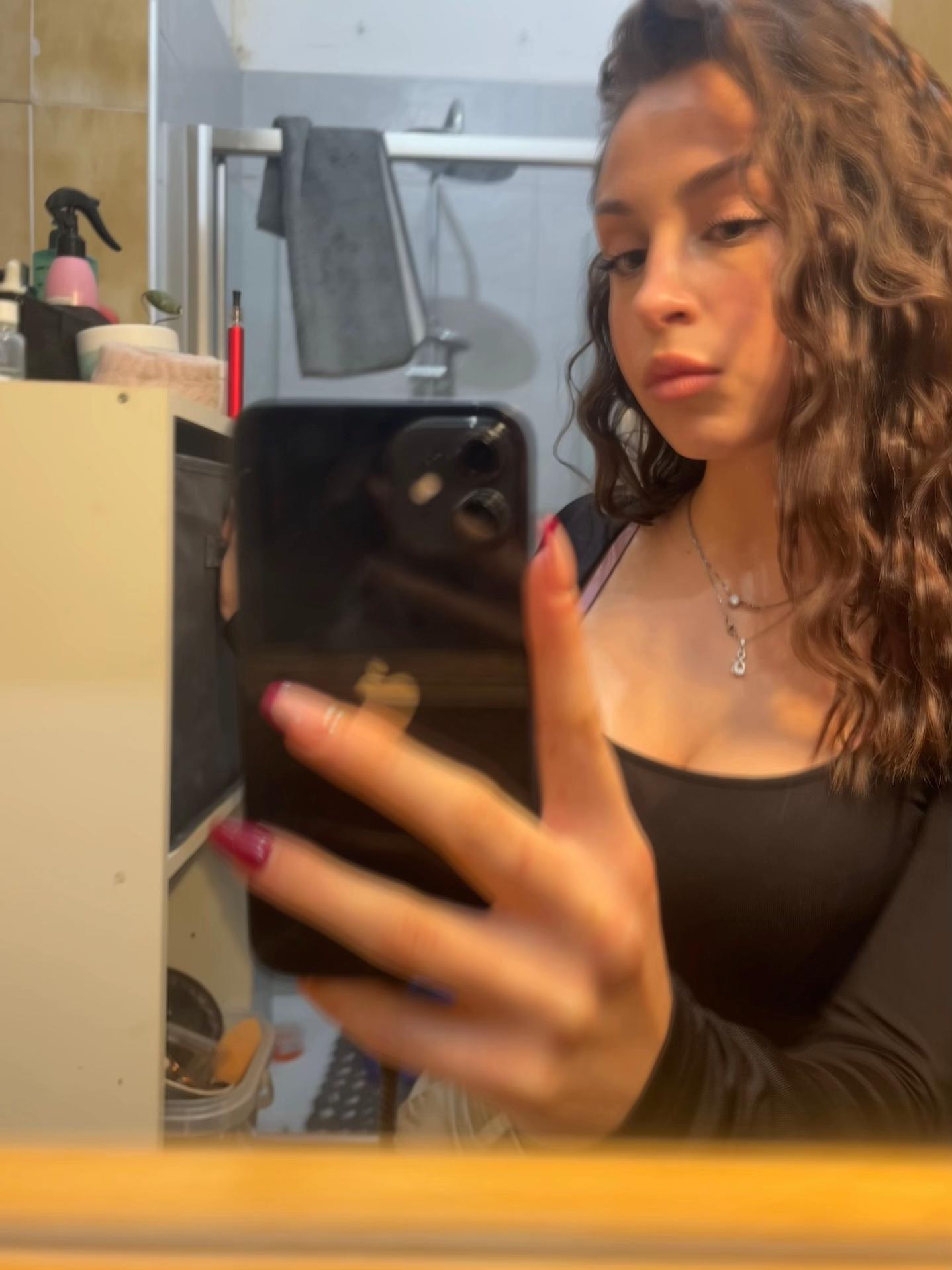 @Elena