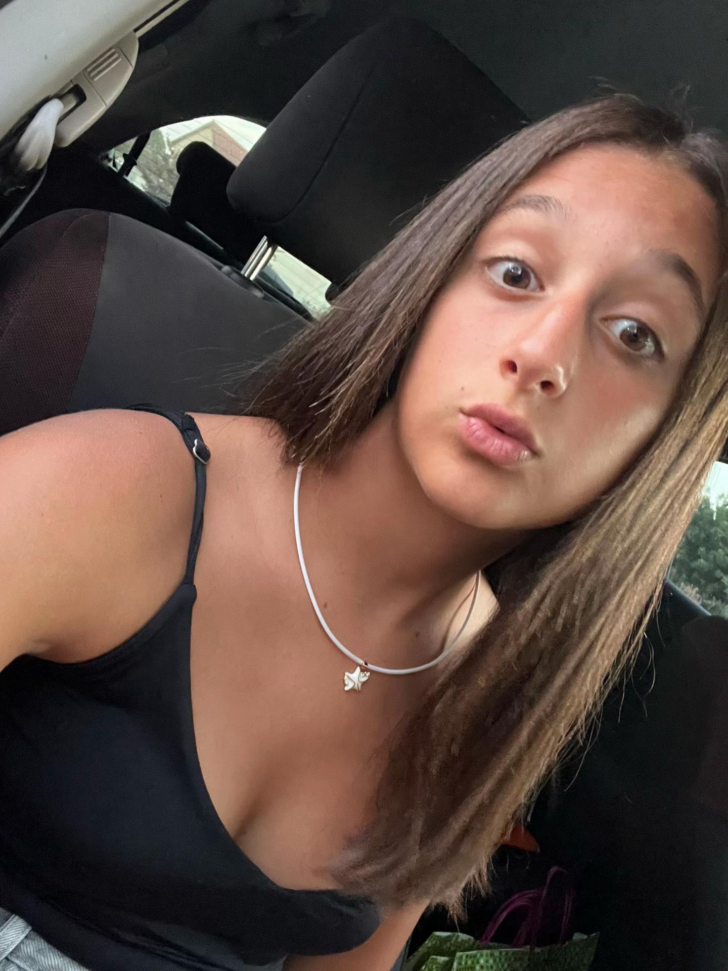 @𝓝𝓲𝓬𝓸𝓵𝓮
