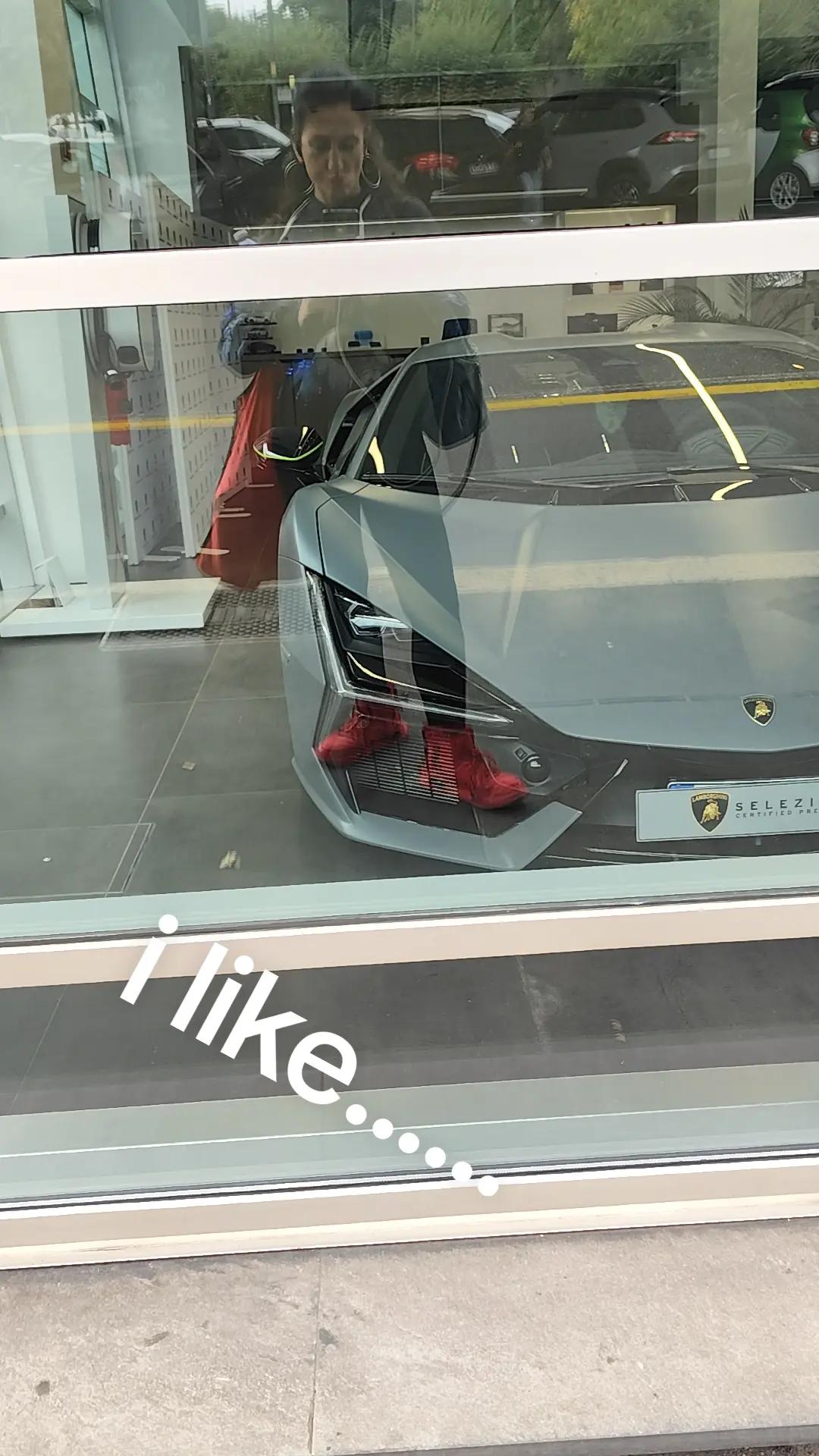 @FUEGOSSELVAGGIATYSON