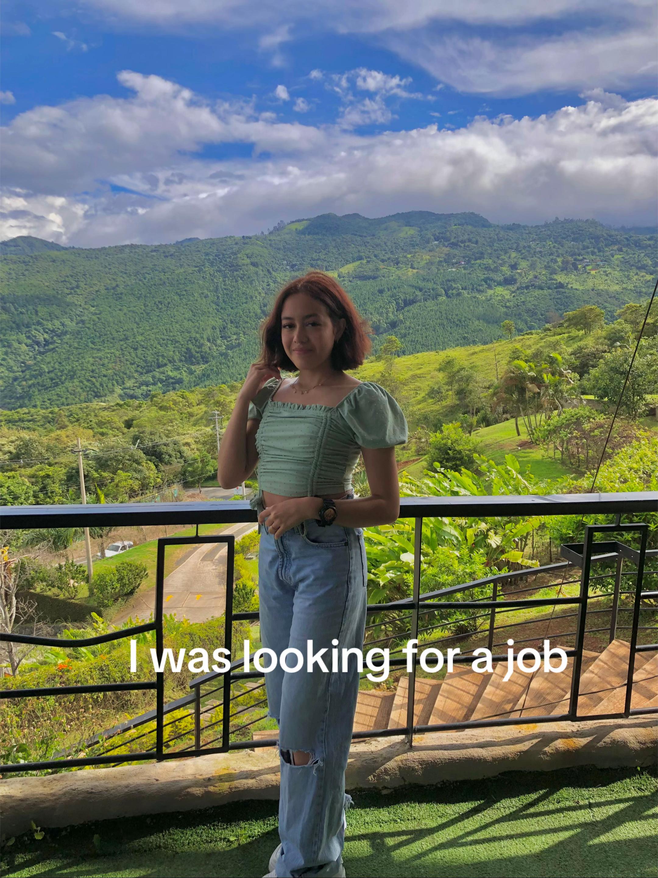 @Bella