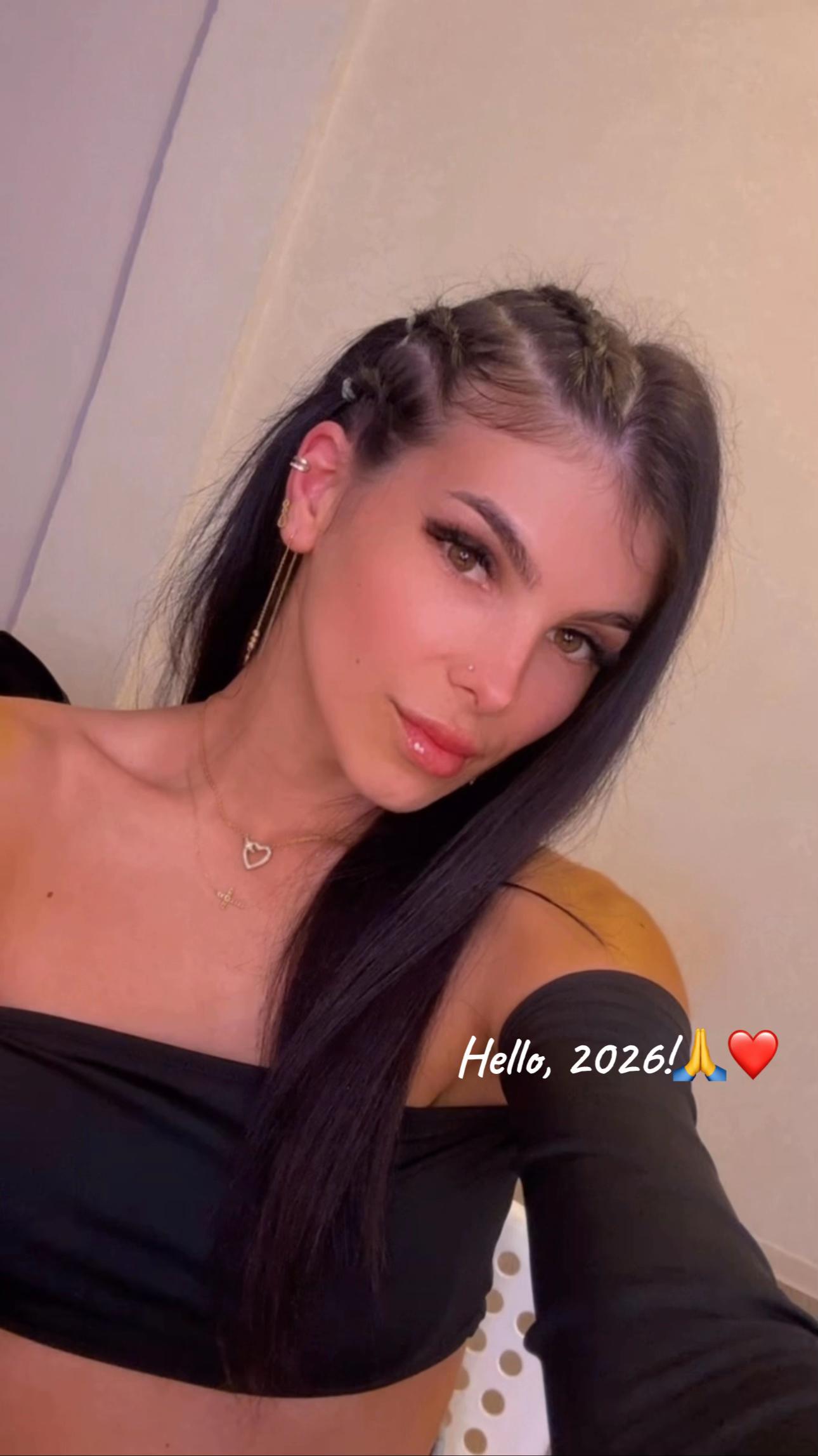 @💜