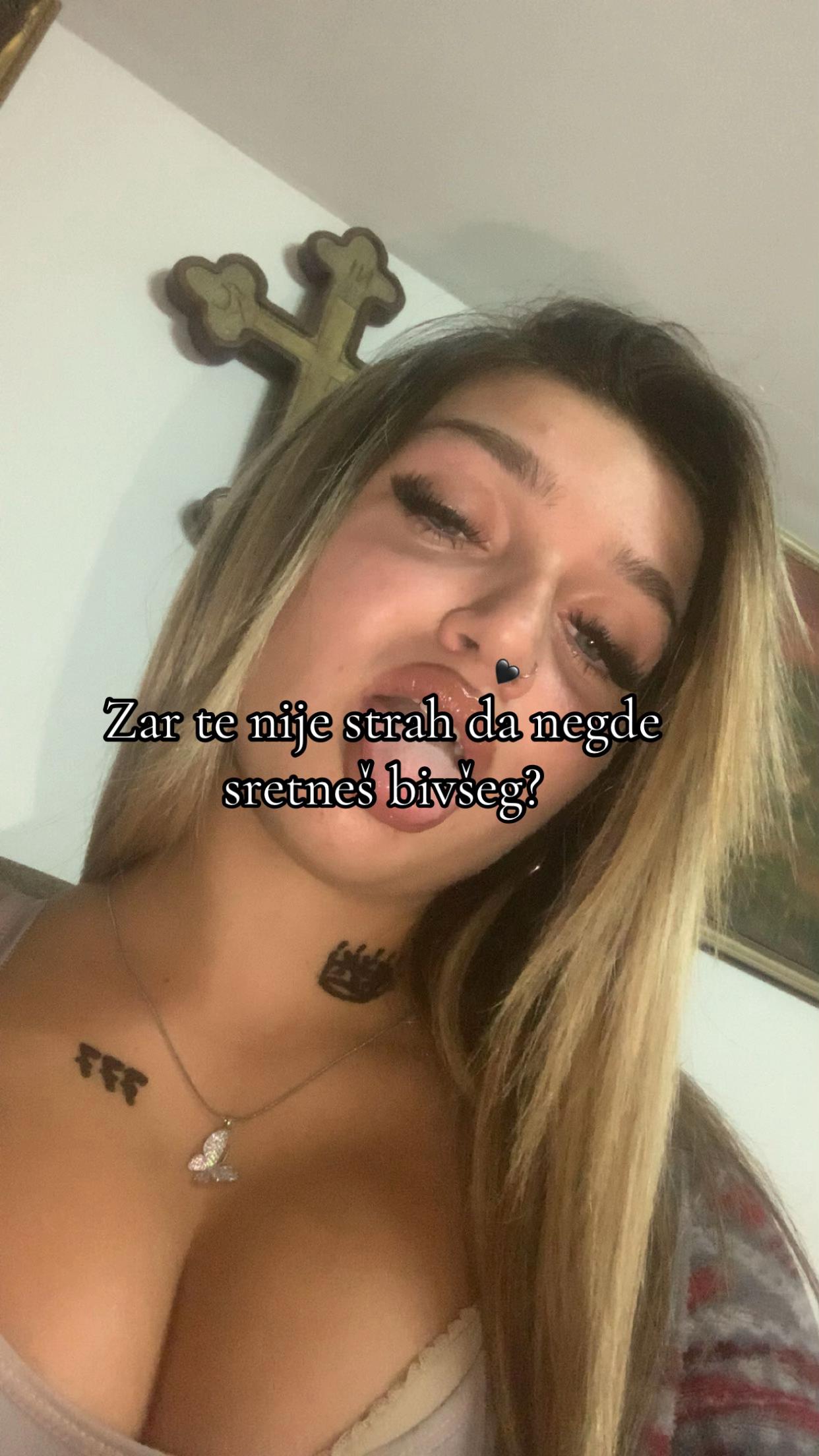 @🙇🏼&zwj;♀️🎀