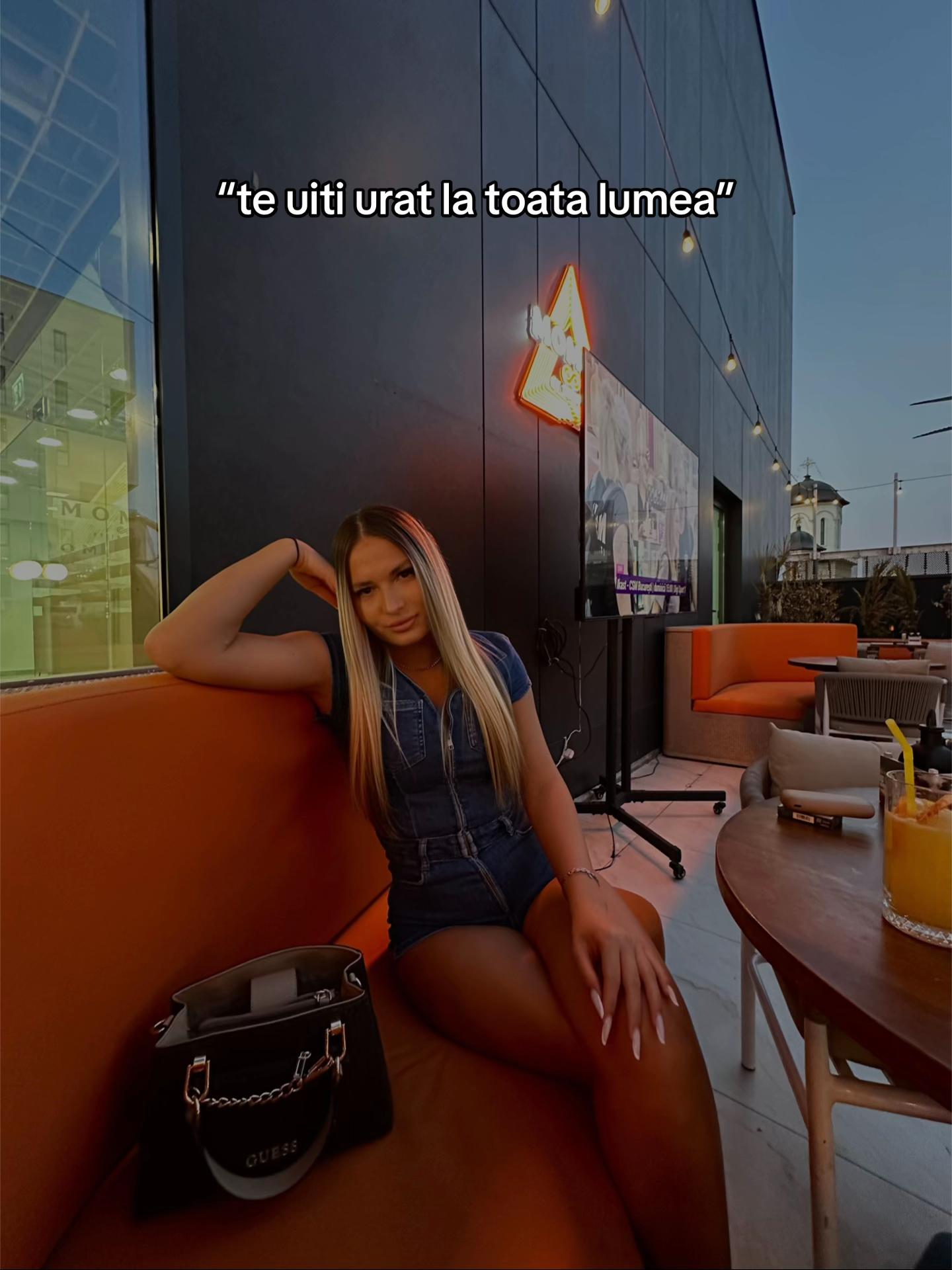 @__aaandreeaa