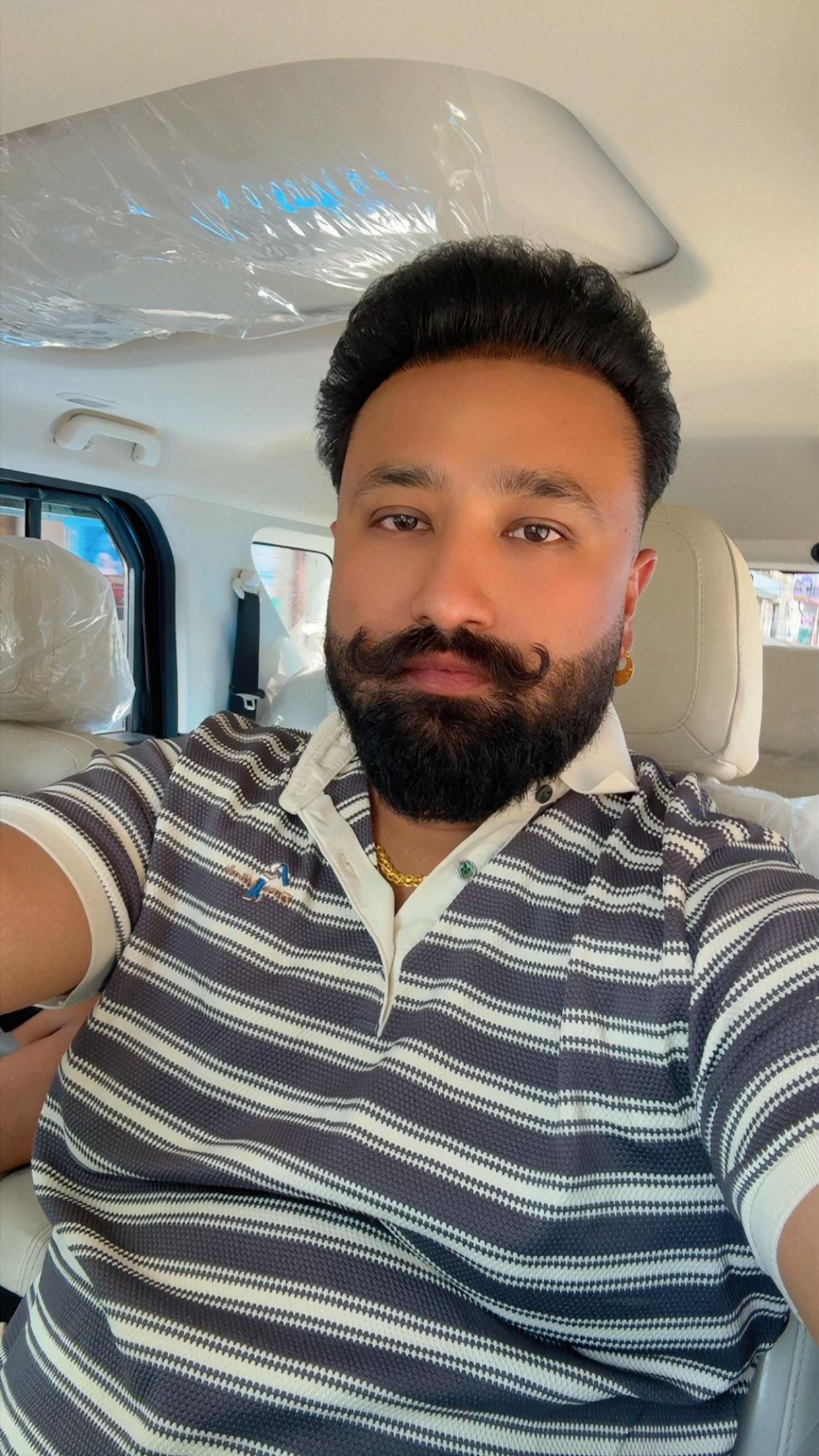 @🇮🇳 Davinder Switzerland 🇨🇭