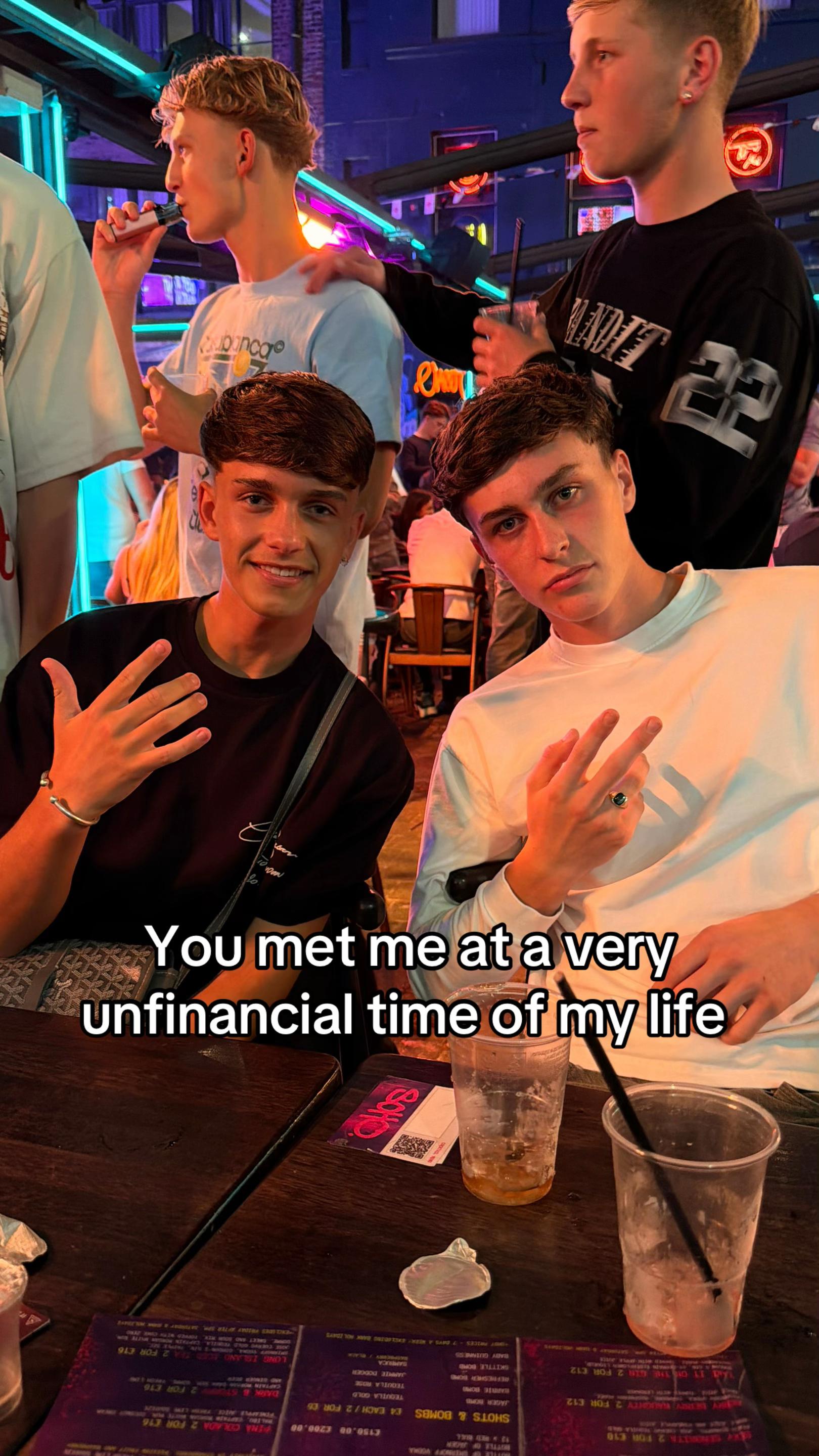 @dannymil_
