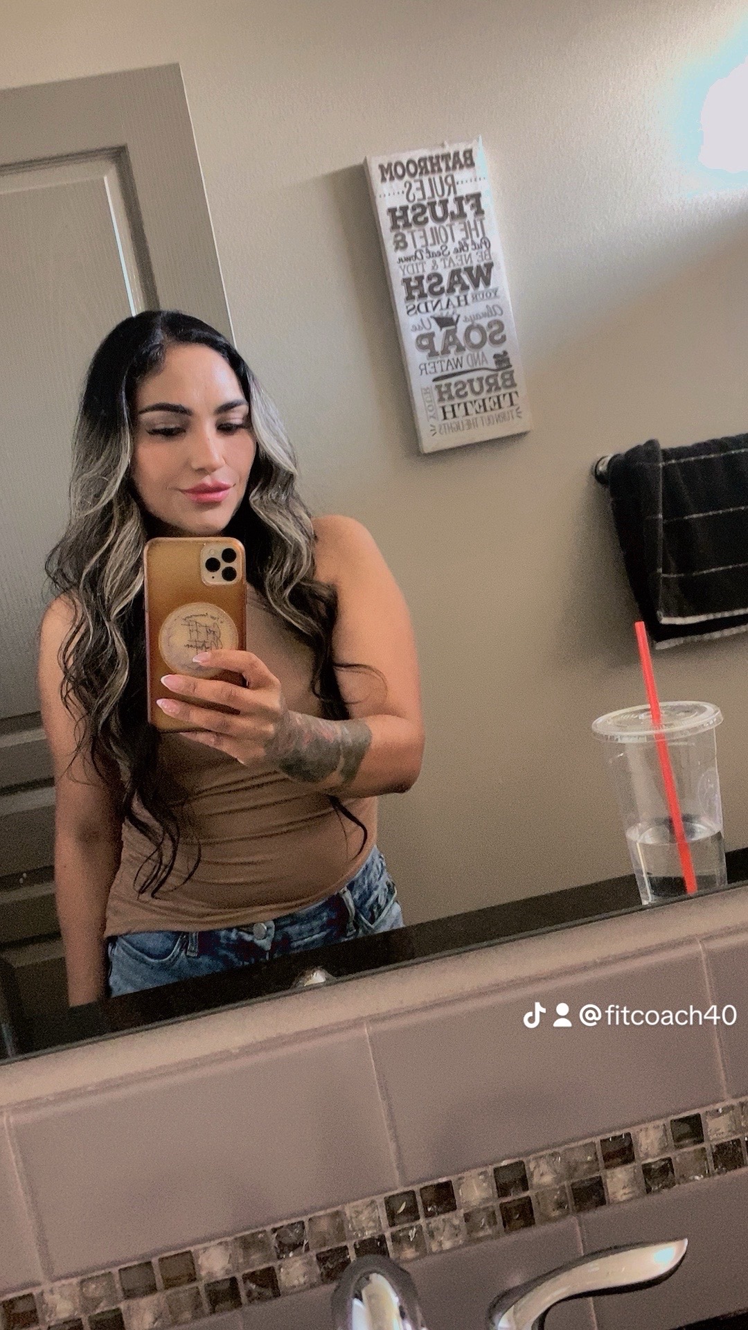 @Laury1