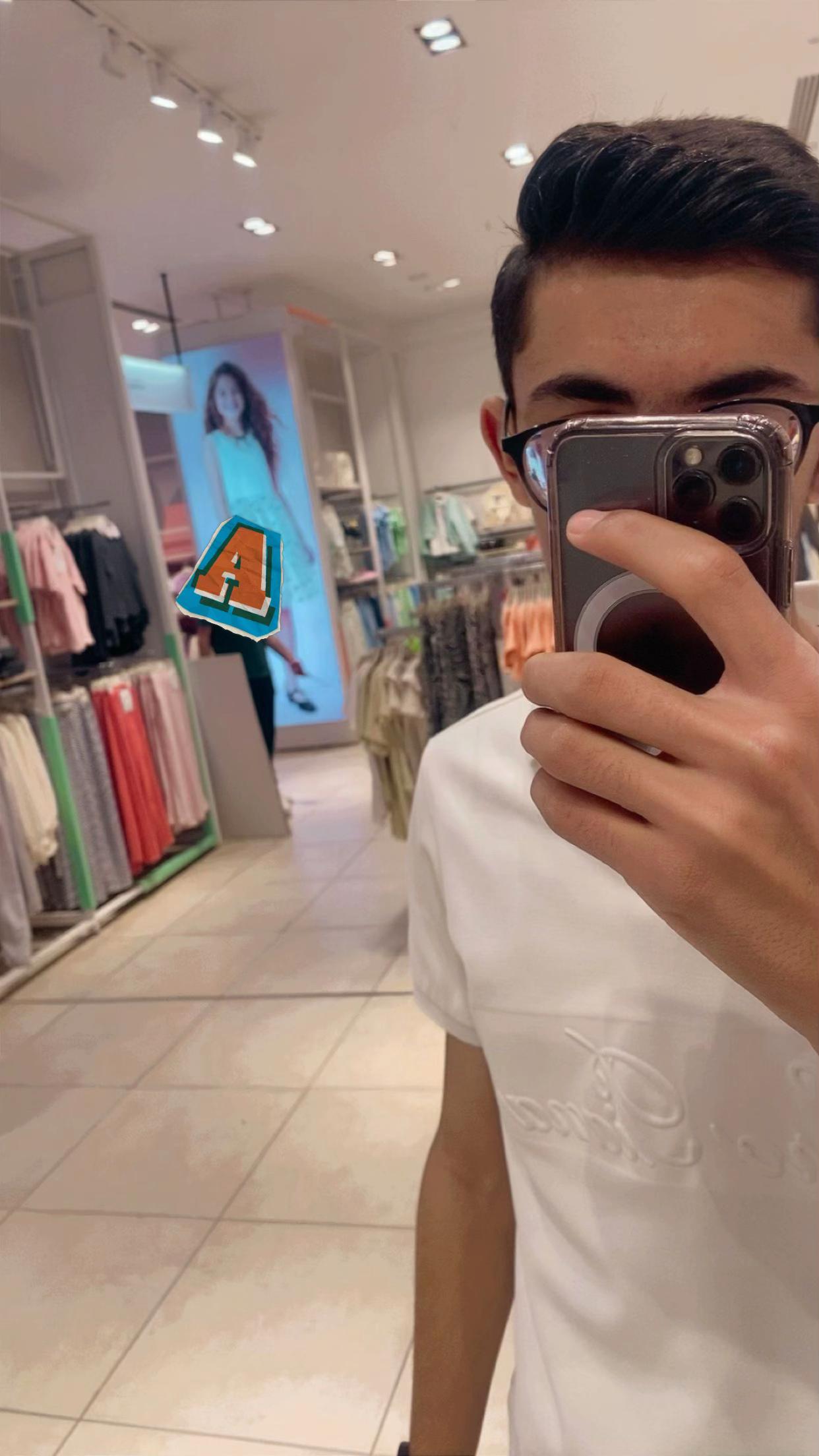 @مَحمـُـد|٢٠١٢ۿ🤎