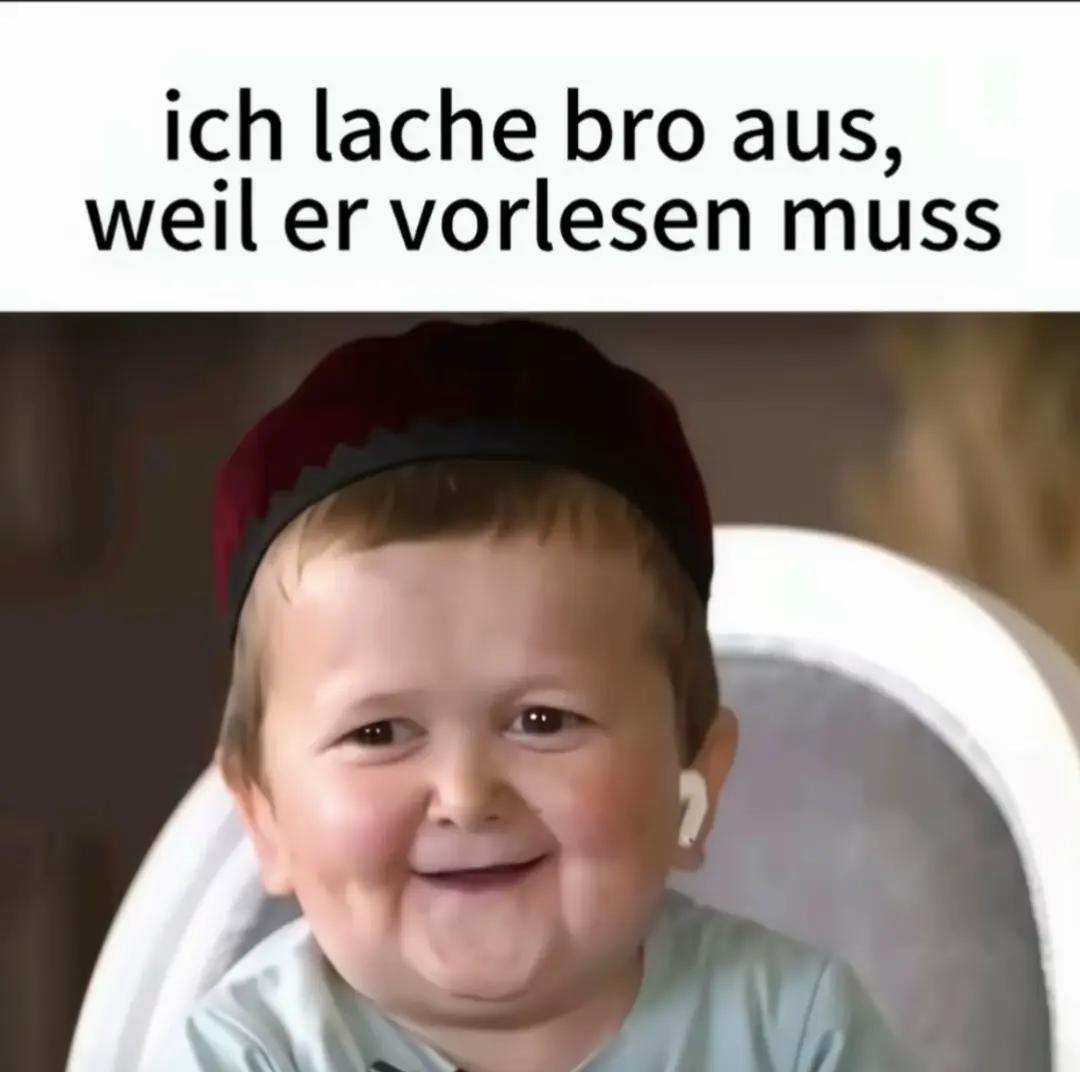 @S<3