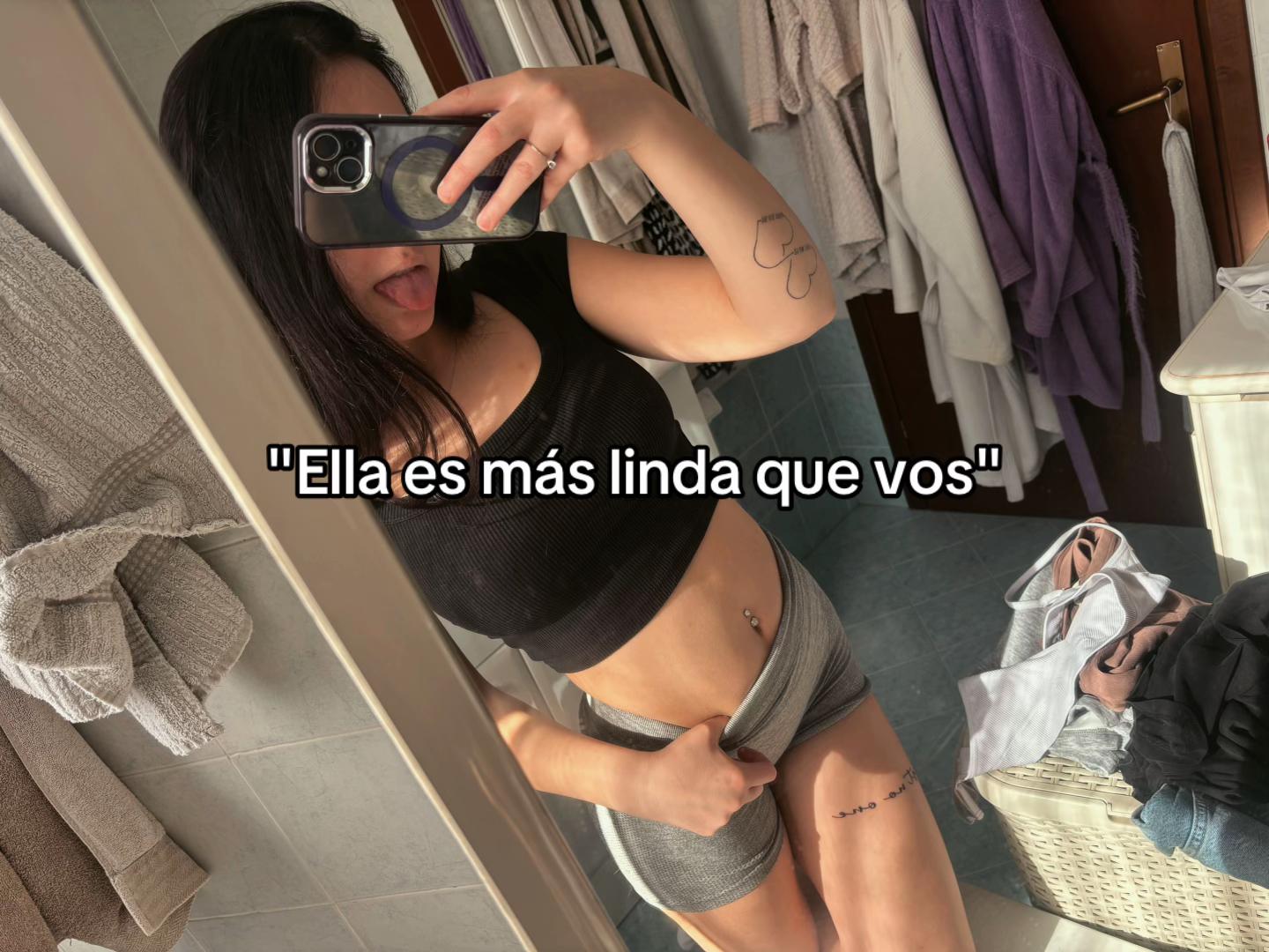 @🐖