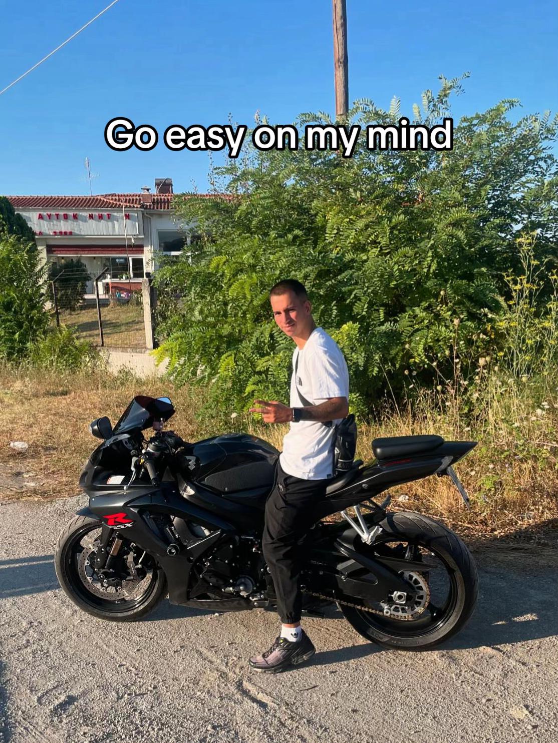 @💸𝓜𝓸𝓷𝓮𝔂 𝓶𝓪𝓴𝓮𝓻❄️