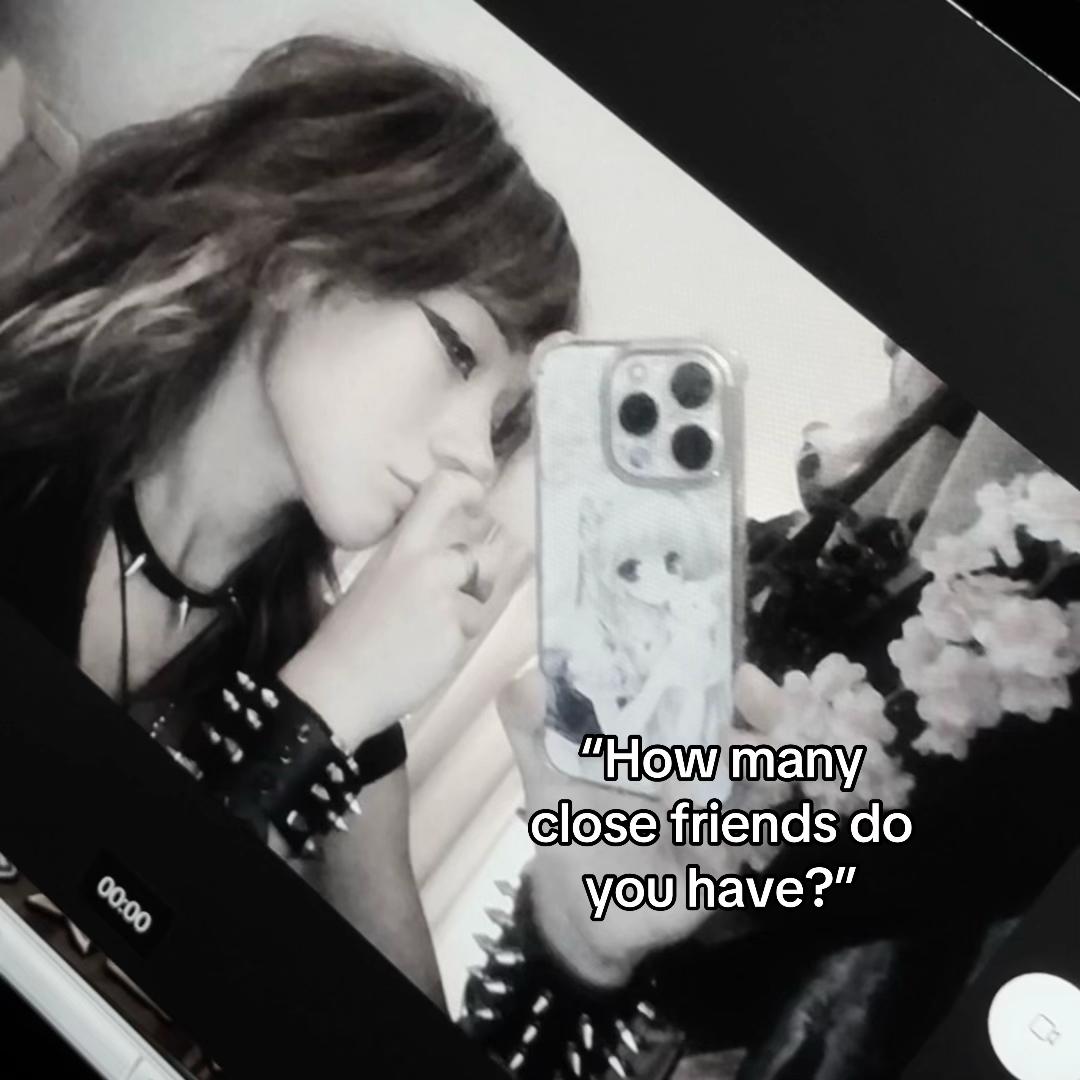 @𐔌. 𝔎𝔞𝔦𝔨𝔬 ♱ ꒰ ルシア ꒱