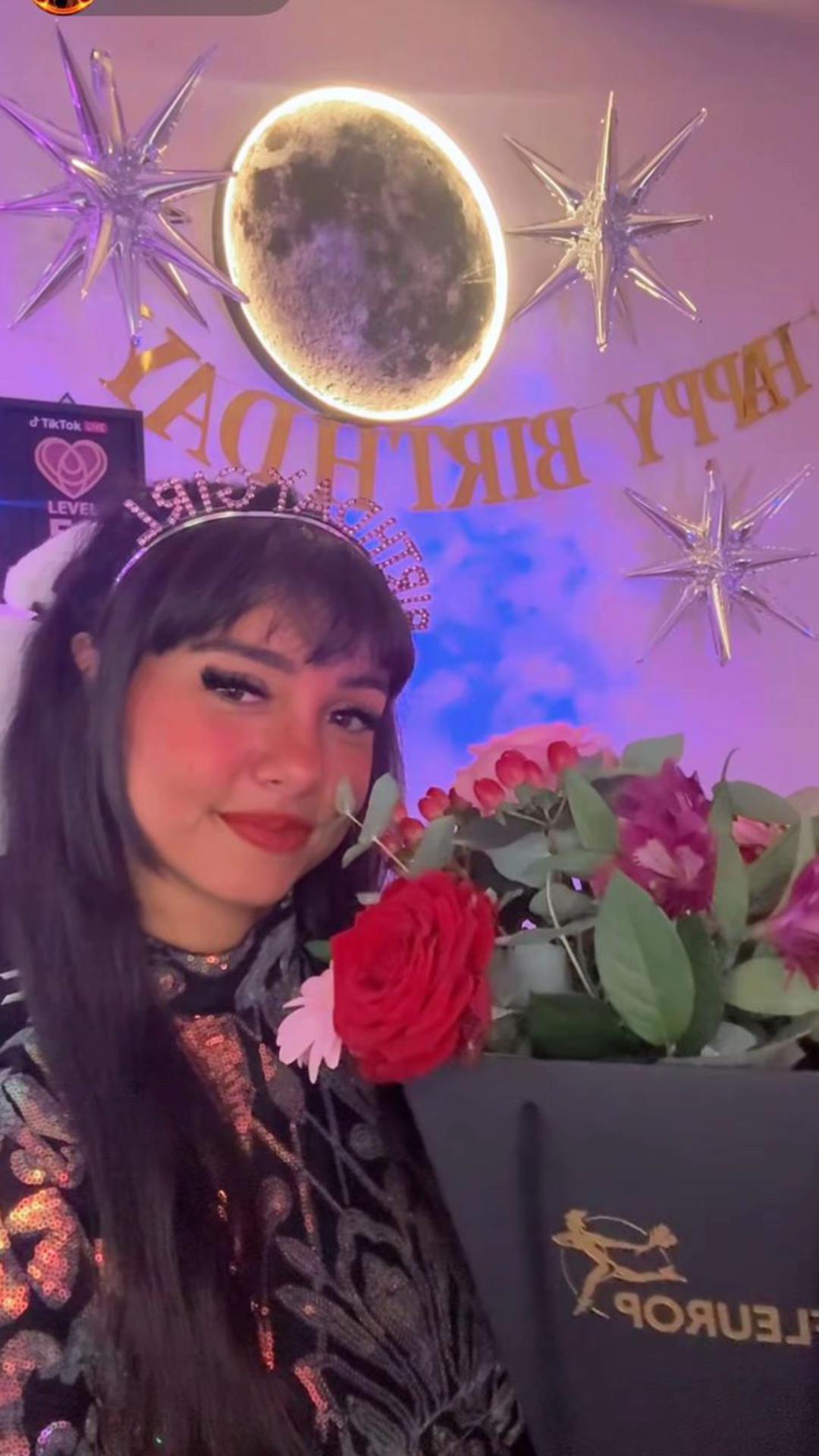 @ɴᴜʀᴀʏ➴ ❤️🔥