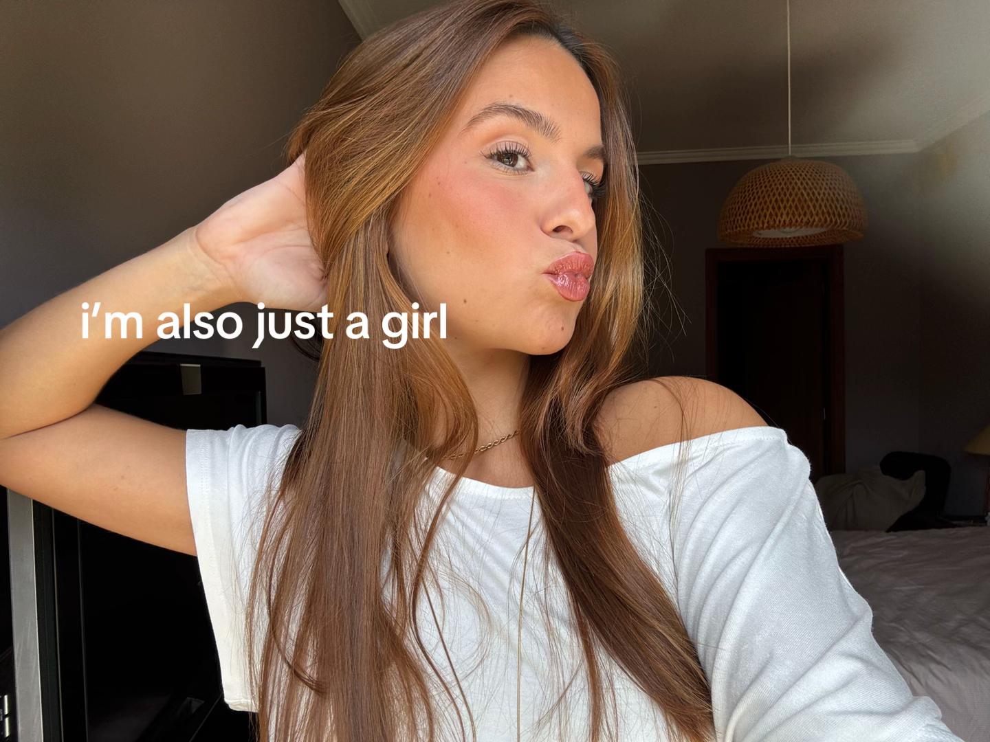 @Carlota