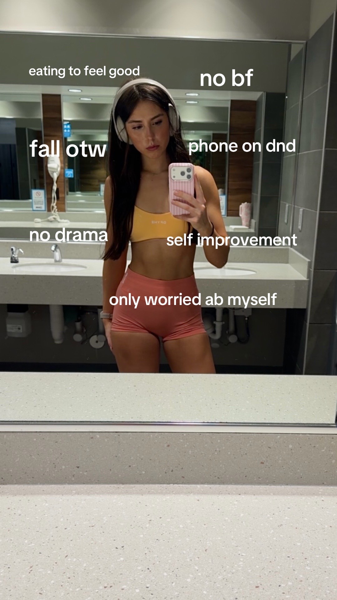 @AUBREE LYNN
