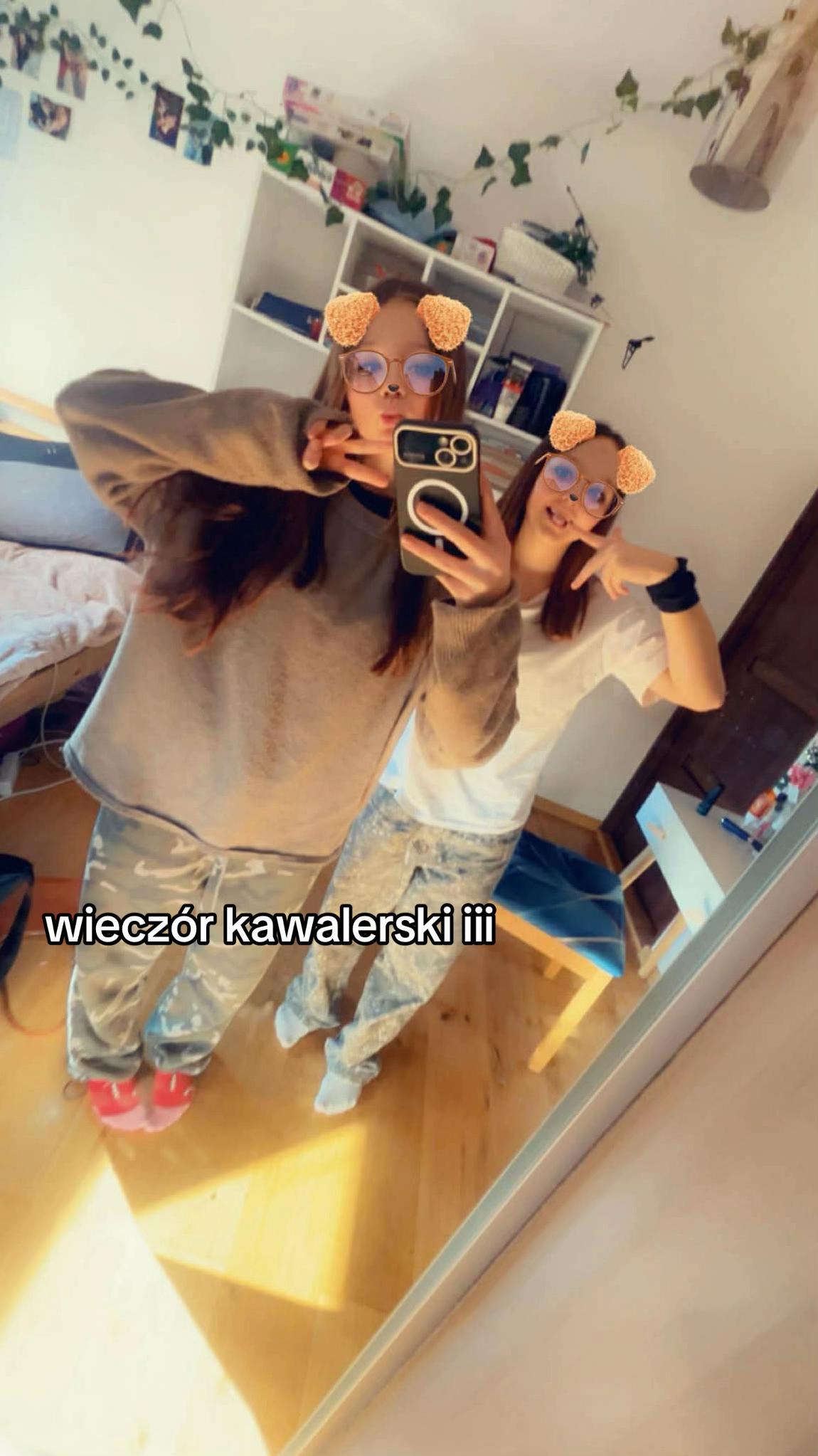 @𝓳