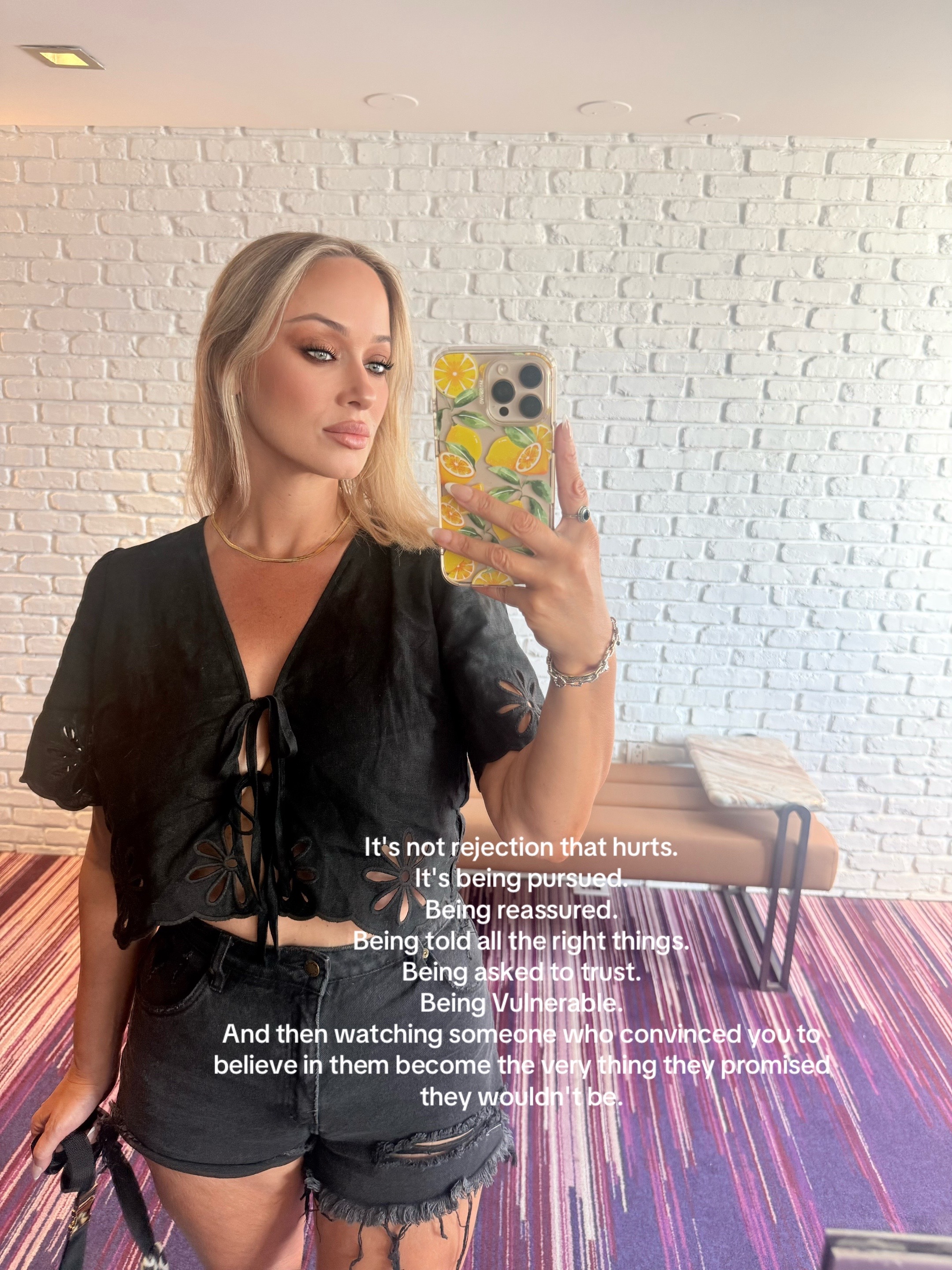@Monroe_styyles
