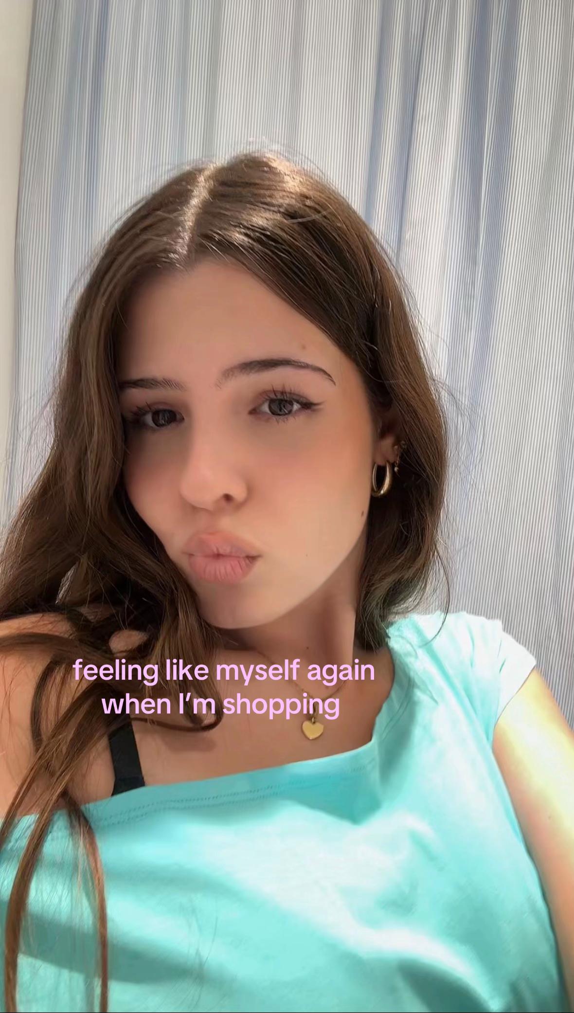 @Cecilia โก
