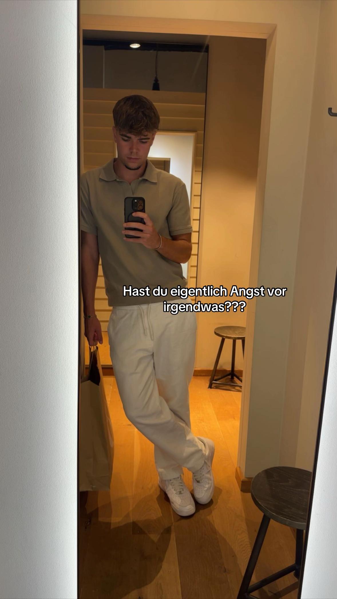 @Jannik📲