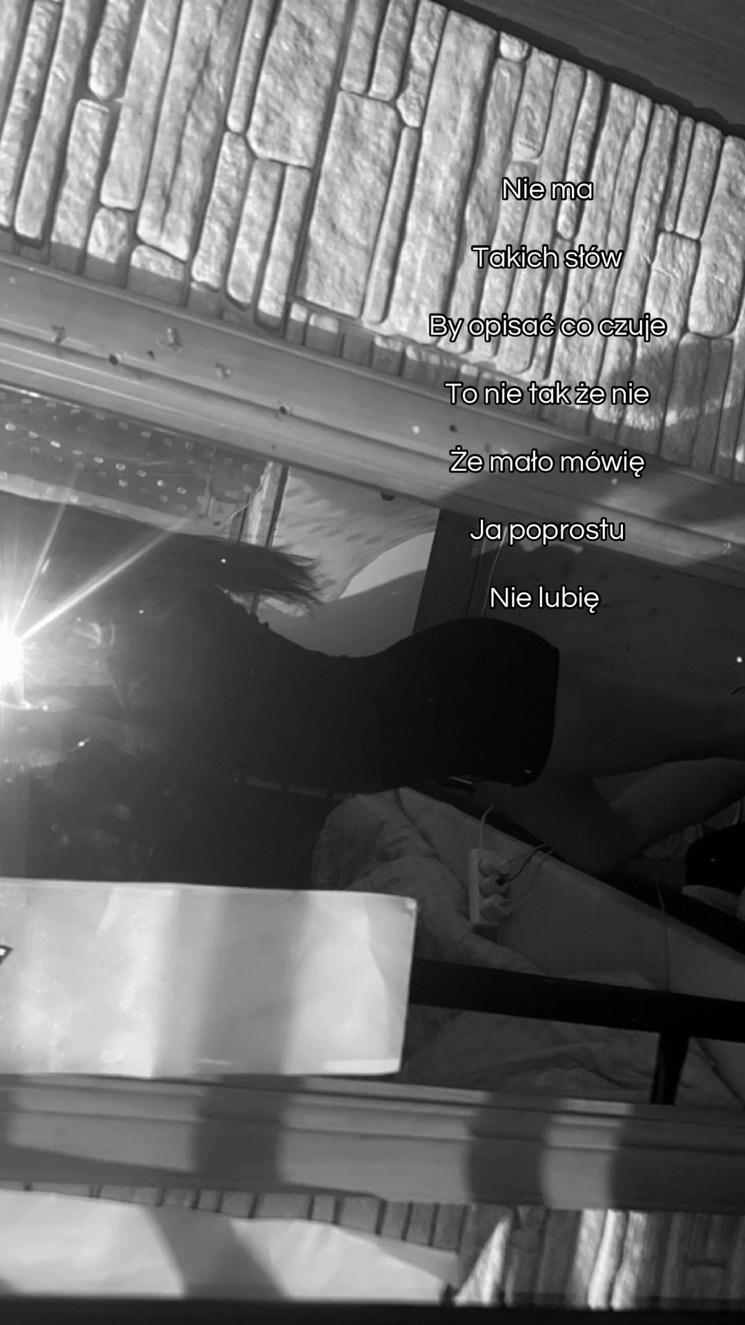 @_amelix_xq