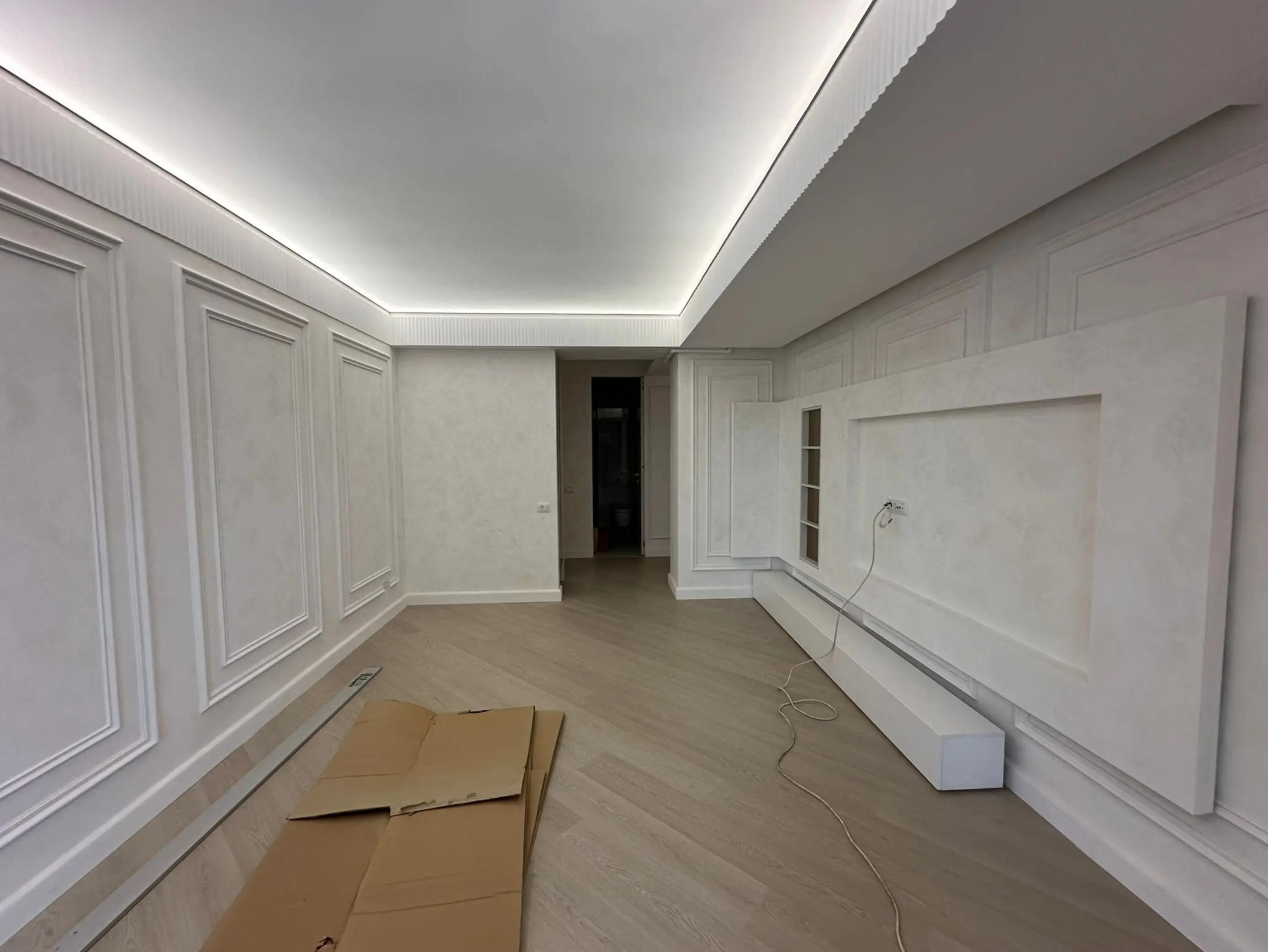 @Mesterul profilelor decorative