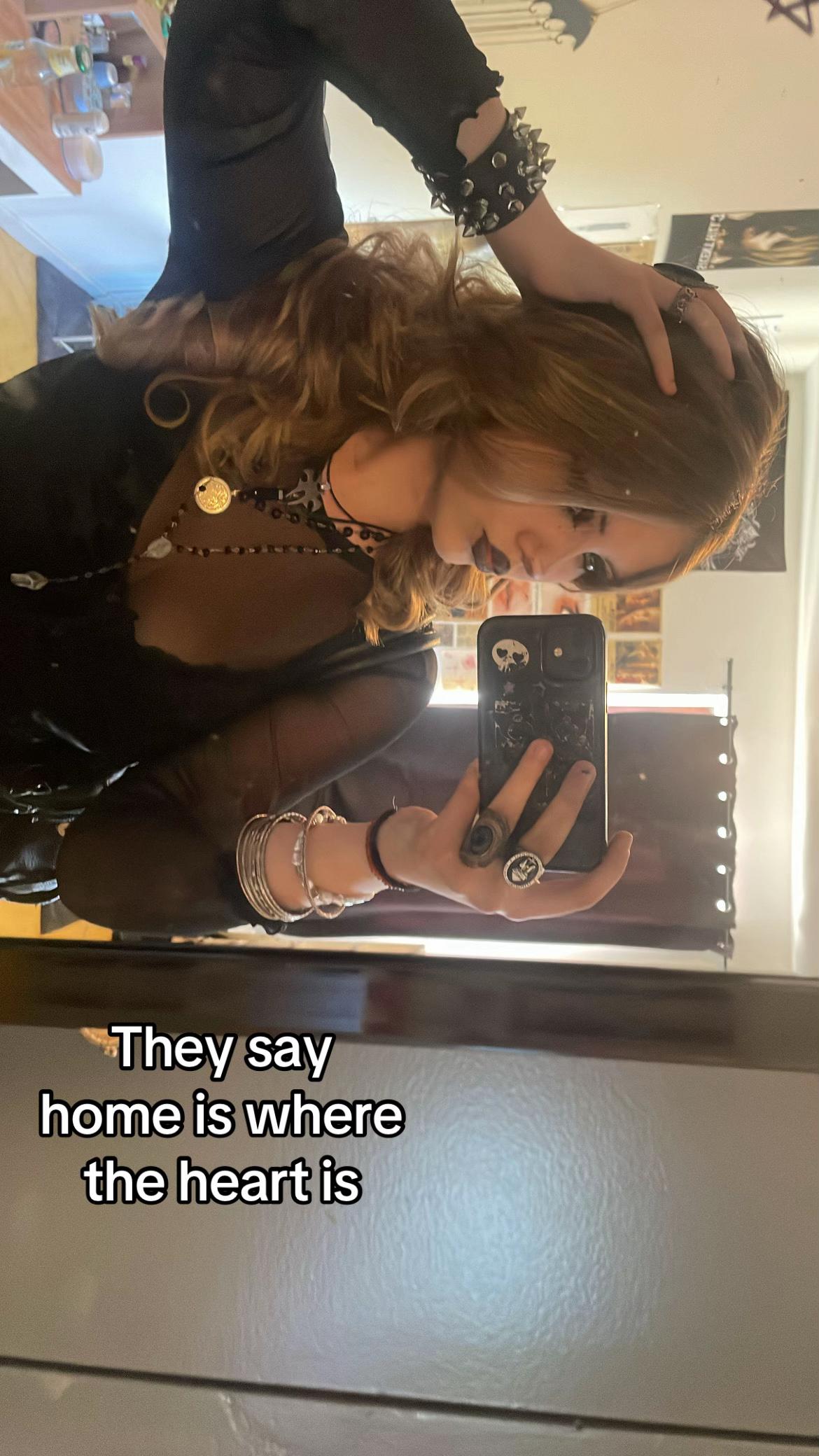 @❦𝐦𝐣𝐣_𝐠𝐱 ☭