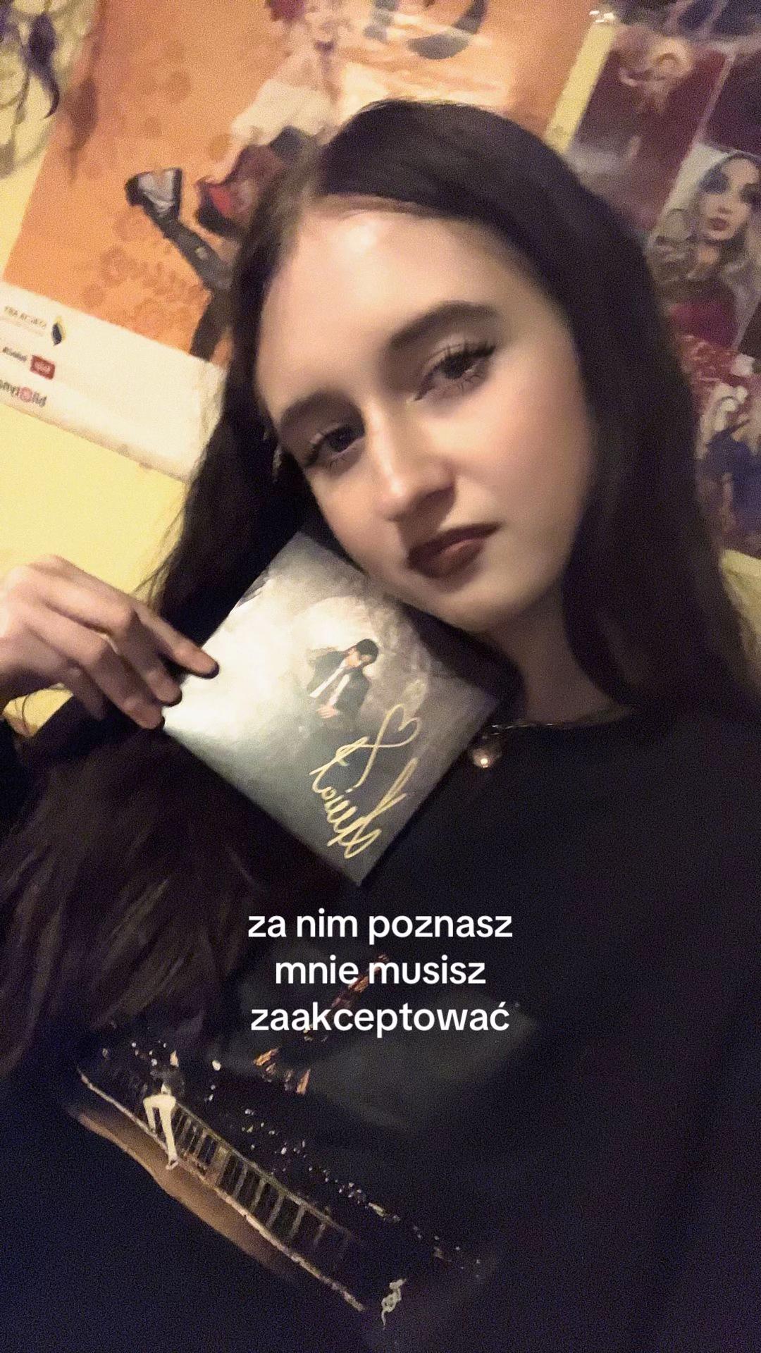 @𝑳𝒊𝒍𝒚||Dawid forever</3