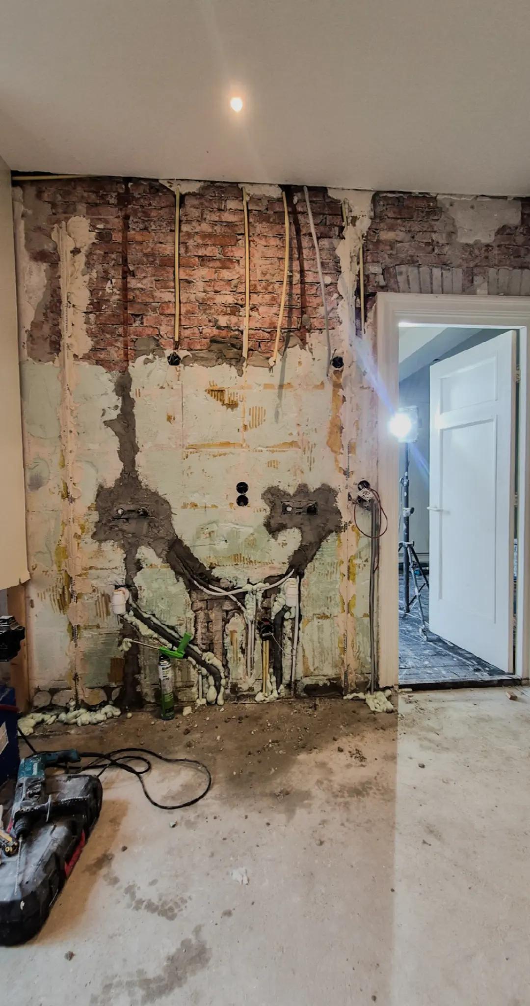 @Renovaties / Tommy's Service