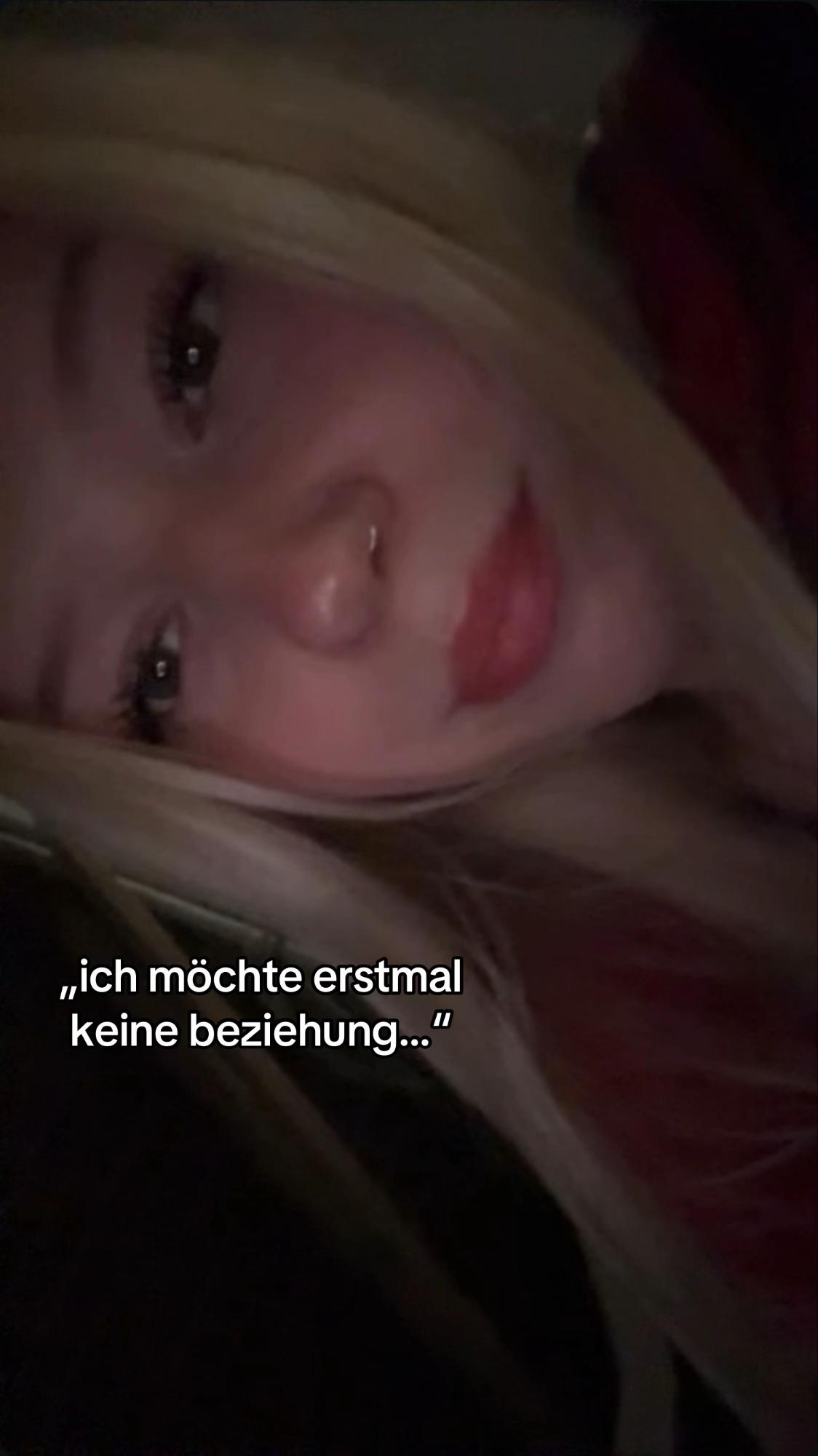 @Celina🤟🏻