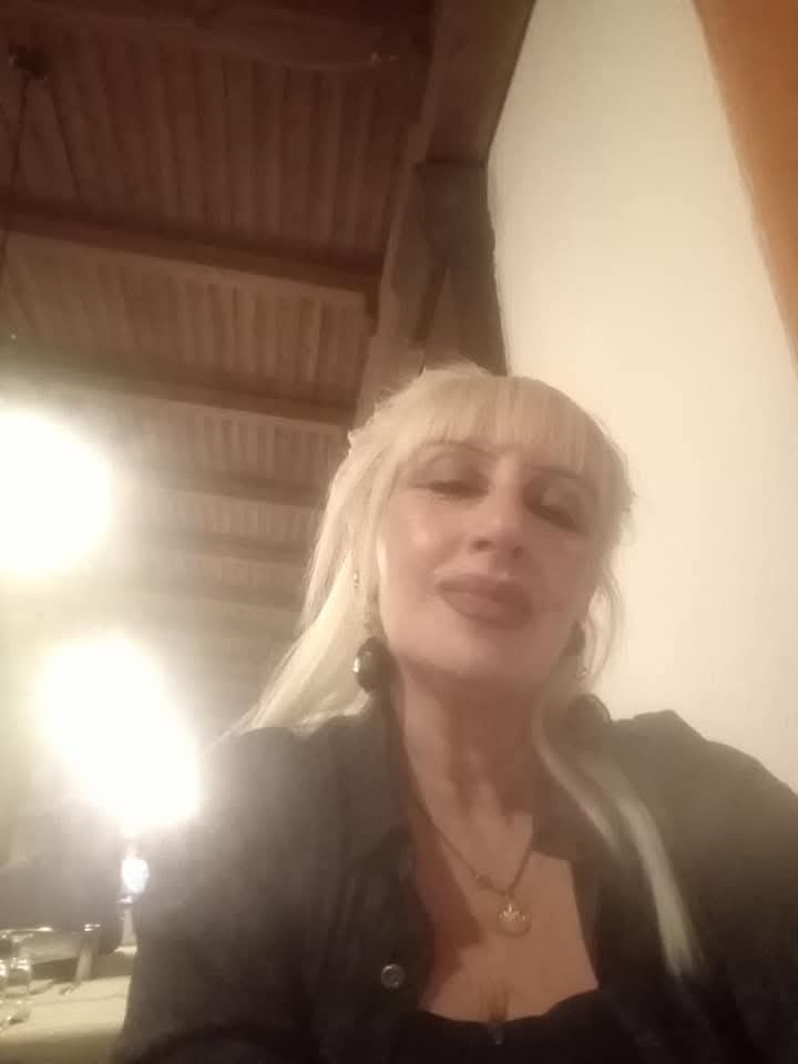 @rosariaClaps