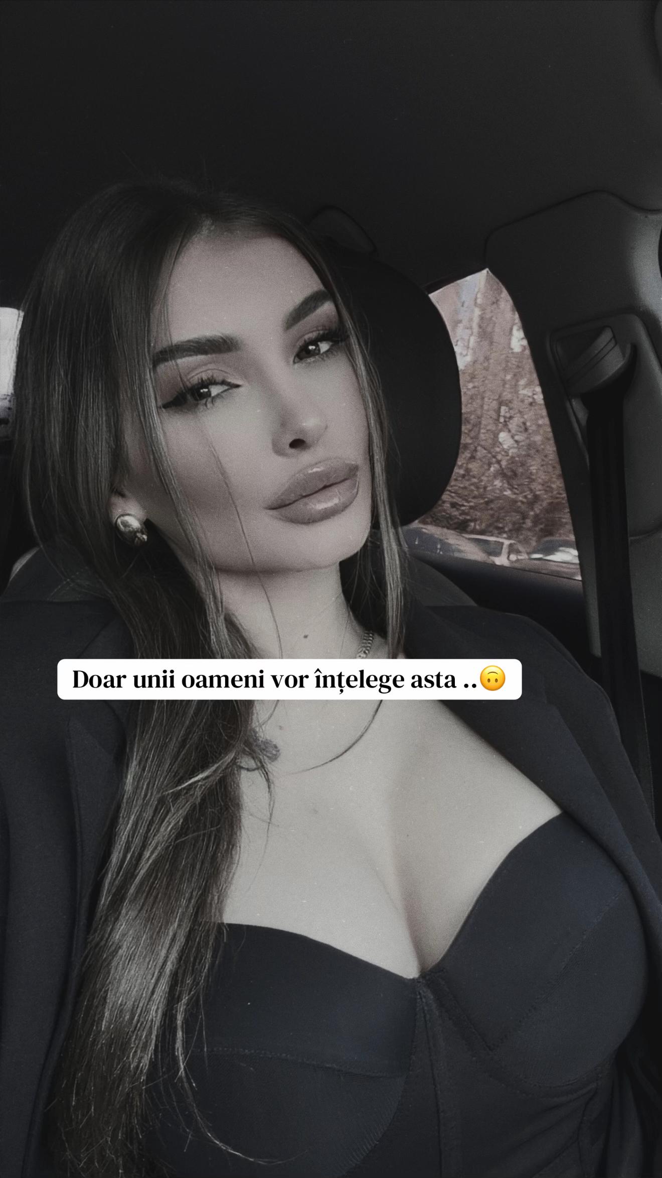 @🤍