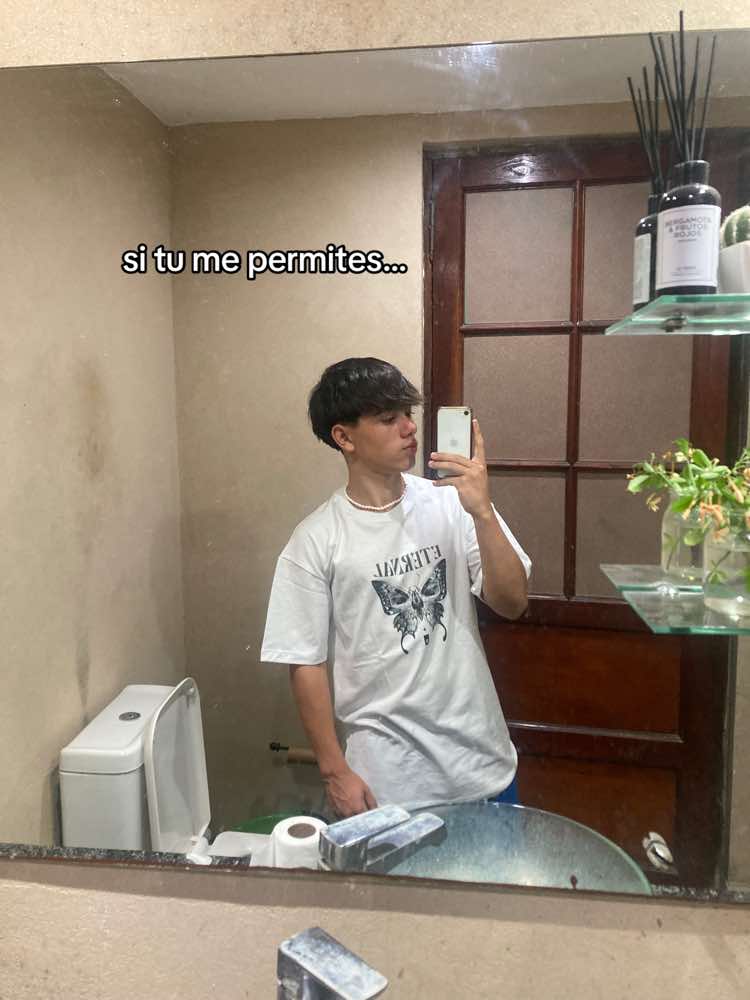 @toto