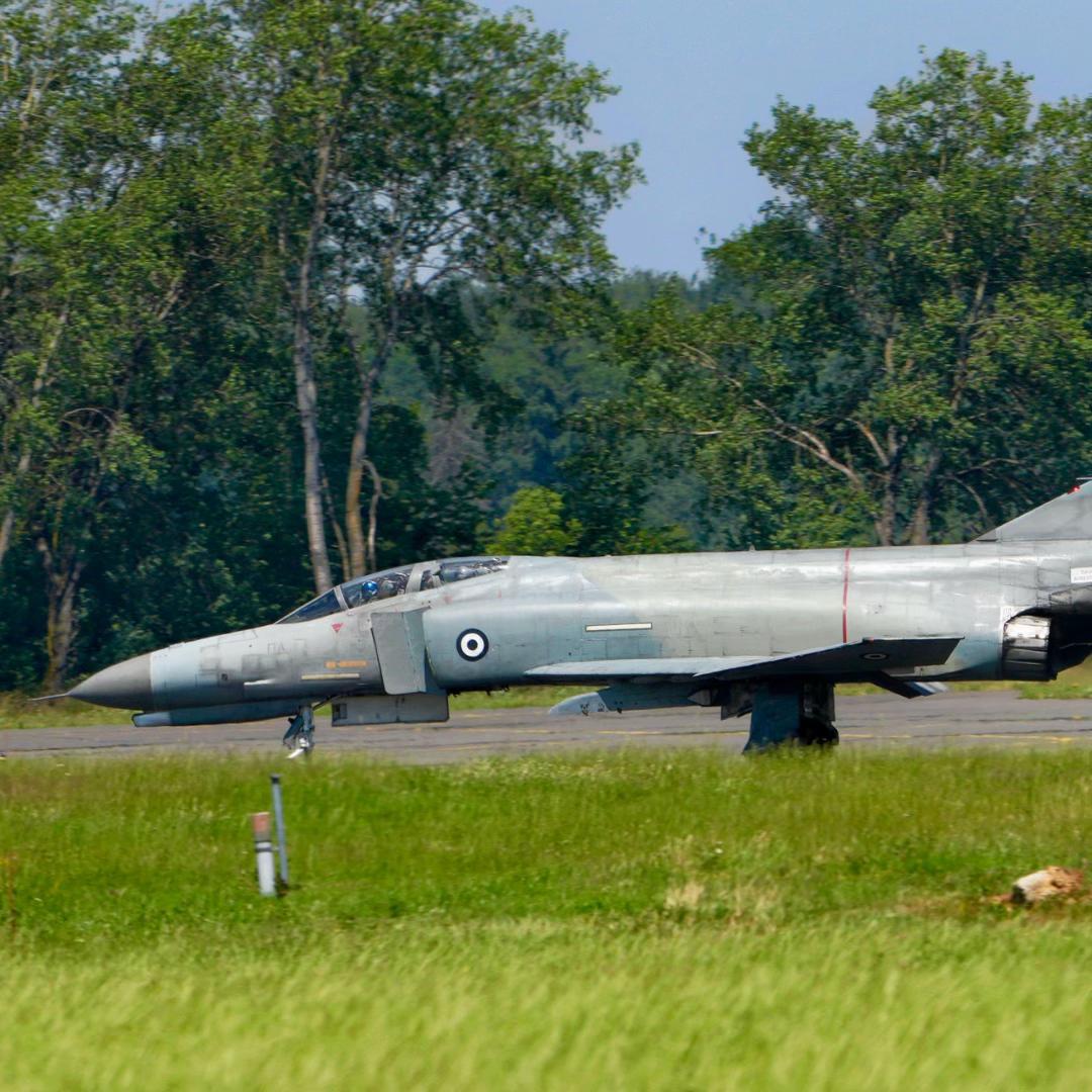 @shorts-military-spotter