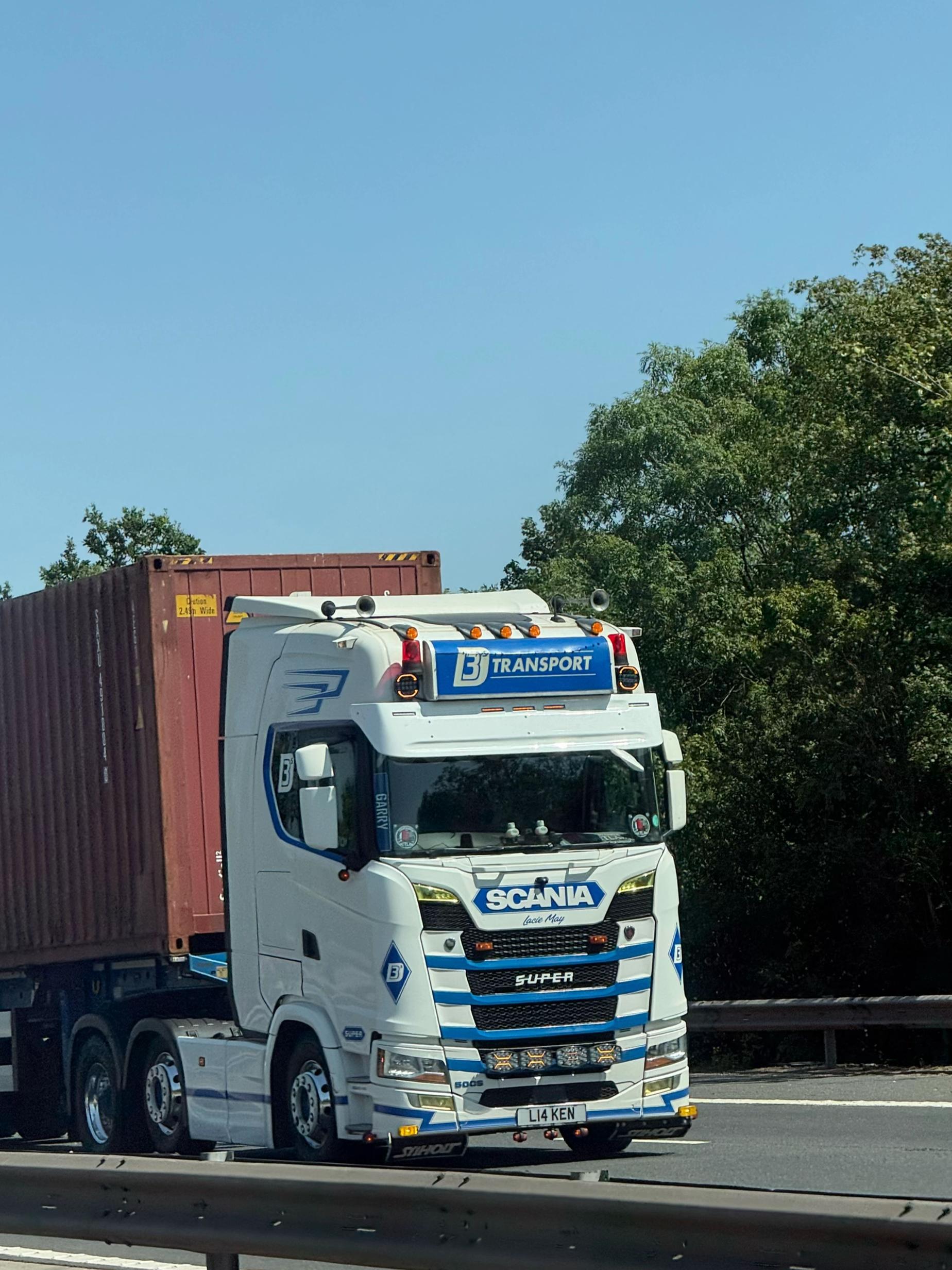 @TruckSpottingDad