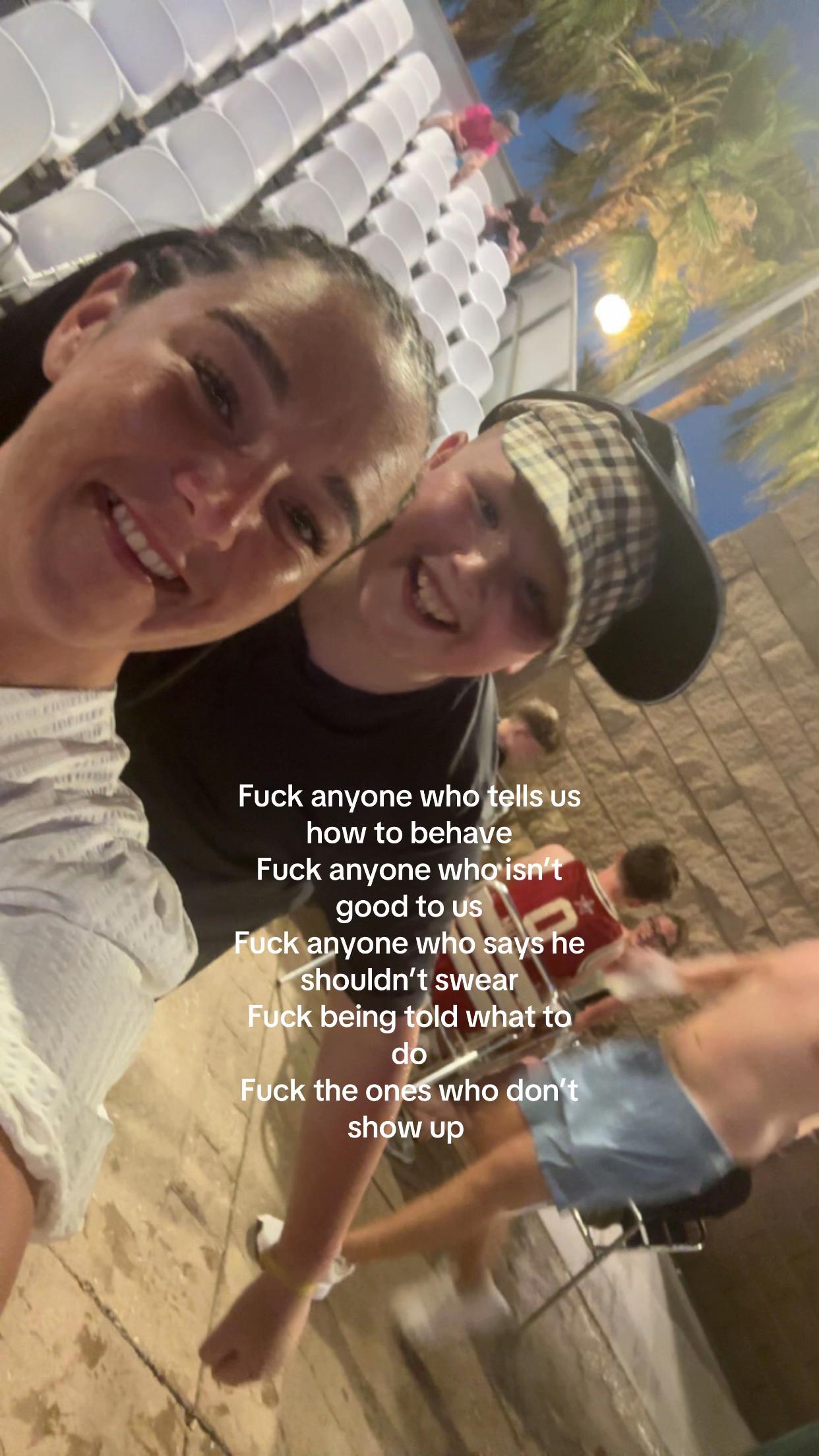 @Jodie Reilly801