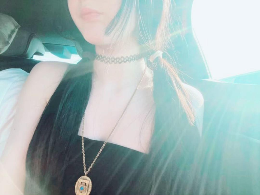 @¥. arianna ☾