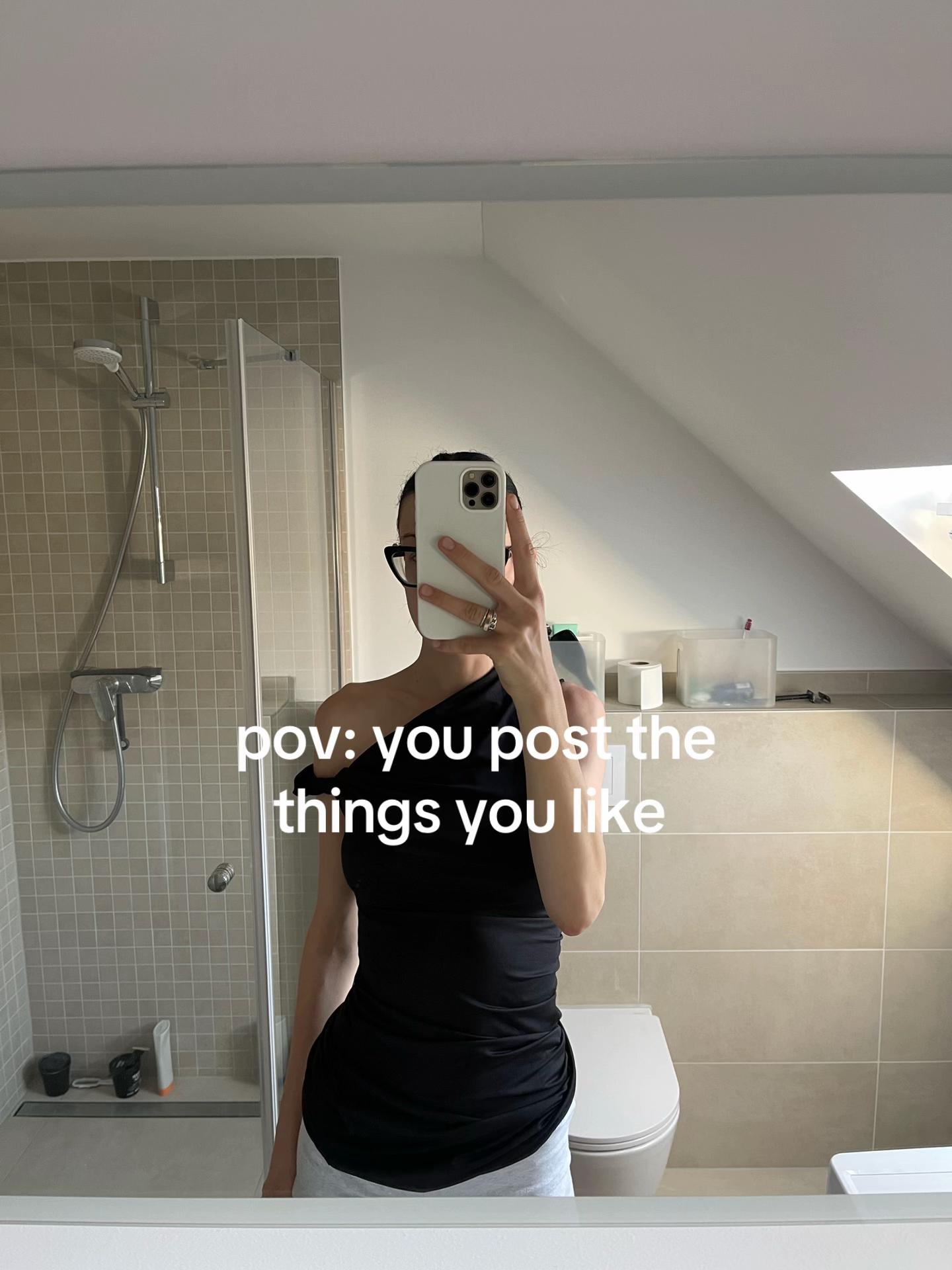 @_anyw